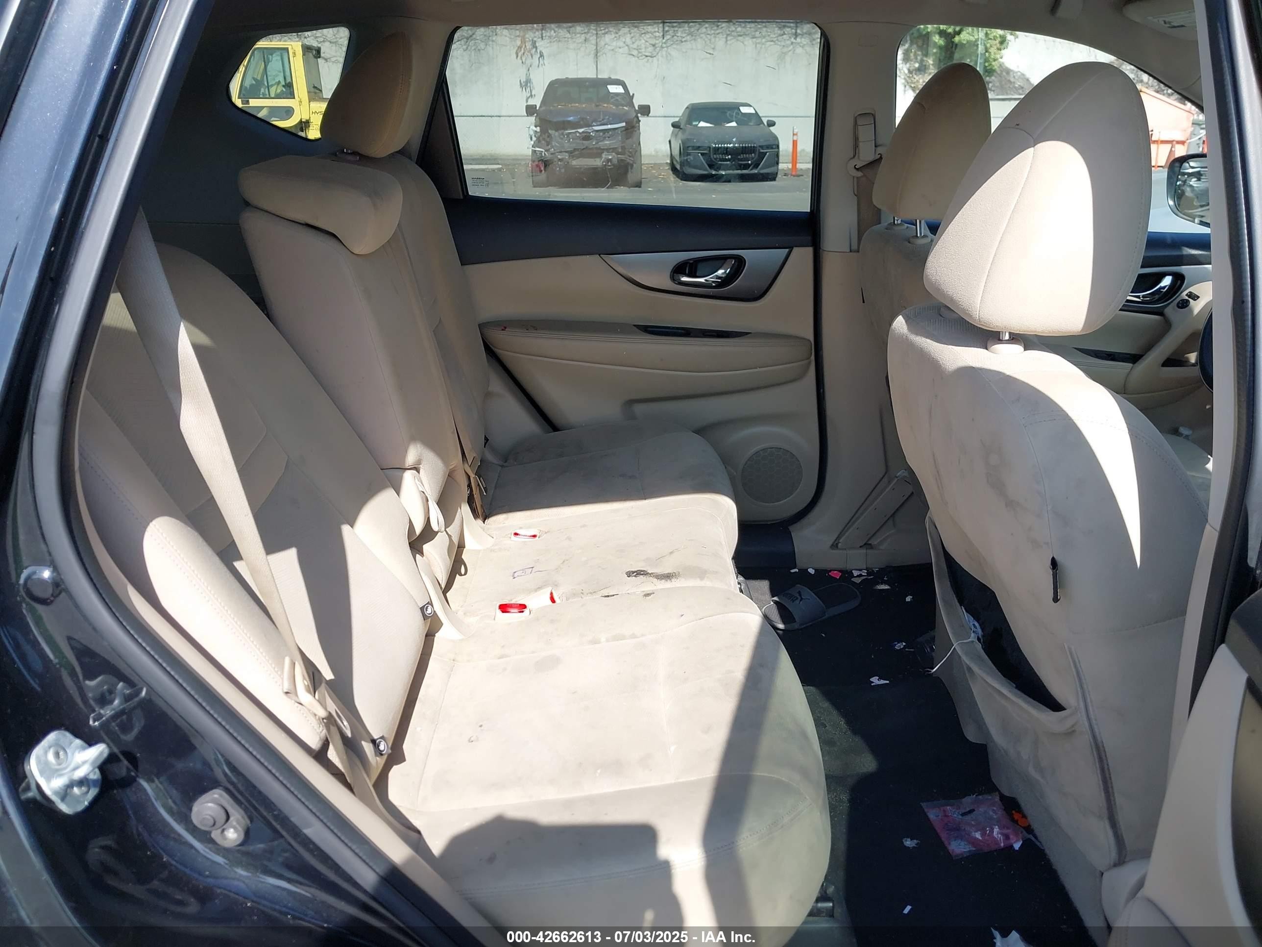 2016 Nissan Rogue VIN KNMAT2MT1GP718329 IAAI salvage auction — Rear End, Salvage Certificate (California), sold $2,700 on 2025-07-23 (photo 8)
