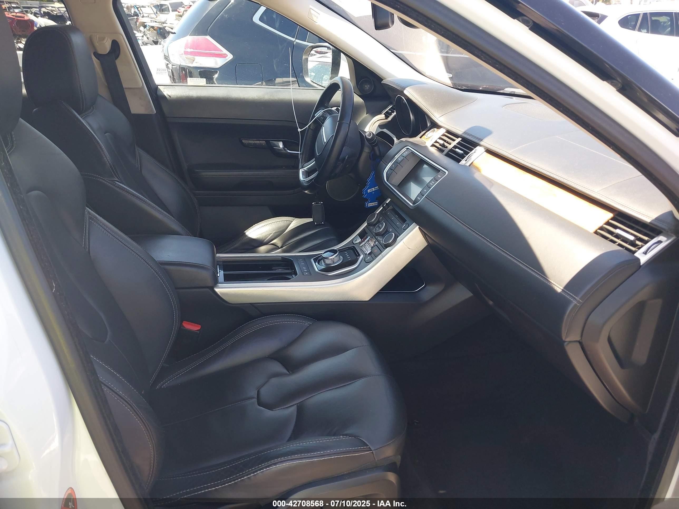 2012 Land Rover Range Rover Evoque VIN SALVV2BG5CH637557 IAAI salvage auction — Normal Wear, Clear - Dealer Only (California), sold $2,175 on 2025-07-23 (photo 5)