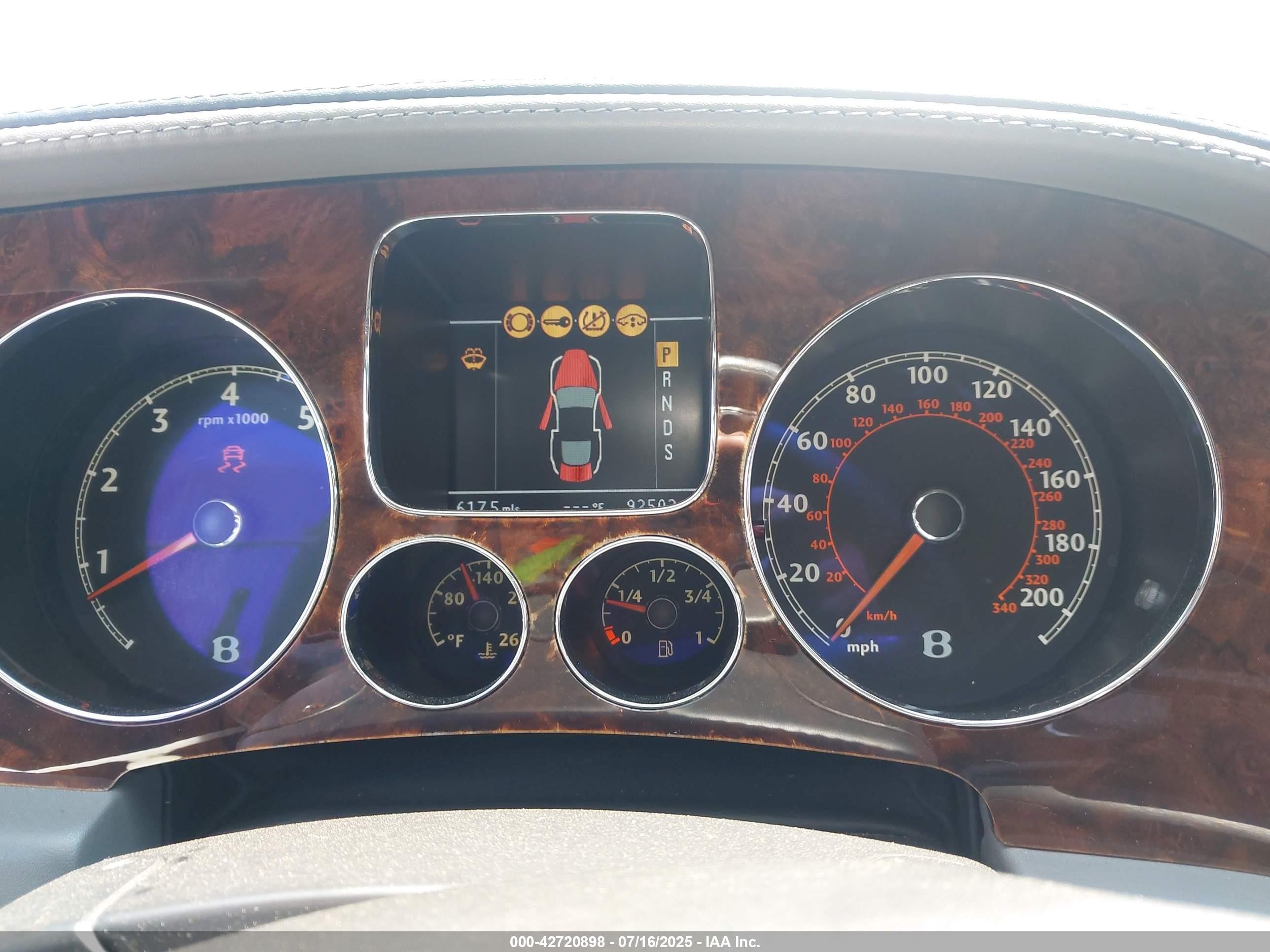 2005 Bentley Continental VIN SCBCR63W85C030135 IAAI salvage auction — Front End, Salvage Certificate (California), sold $5,350 on 2025-08-07 (photo 7)