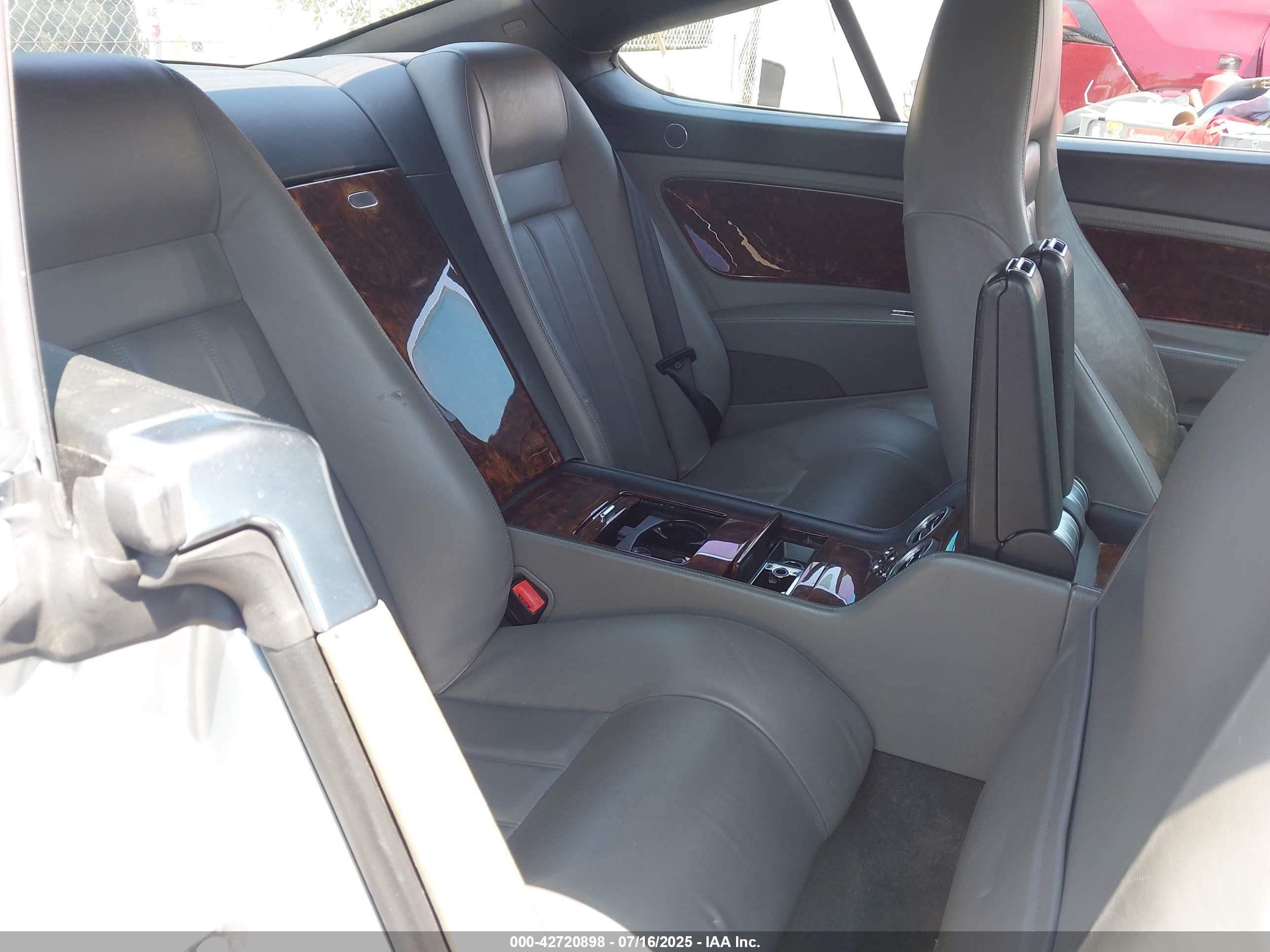 2005 Bentley Continental VIN SCBCR63W85C030135 IAAI salvage auction — Front End, Salvage Certificate (California), sold $5,350 on 2025-08-07 (photo 8)
