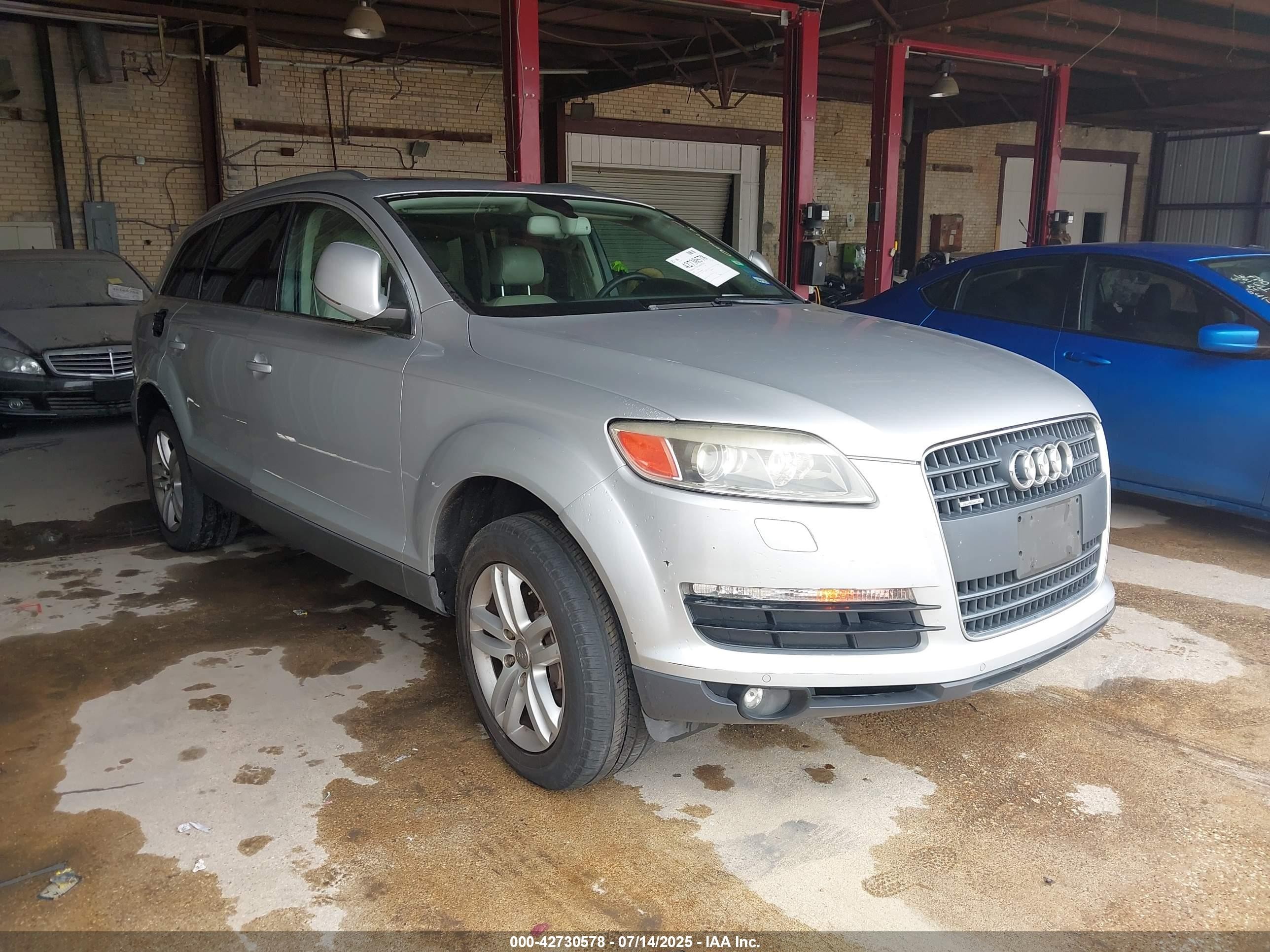 2008 Audi Q7 VIN WA1BY74LX8D059683 IAAI salvage auction — Side, Original (Texas), sold $875 on 2025-08-25 (photo 1)