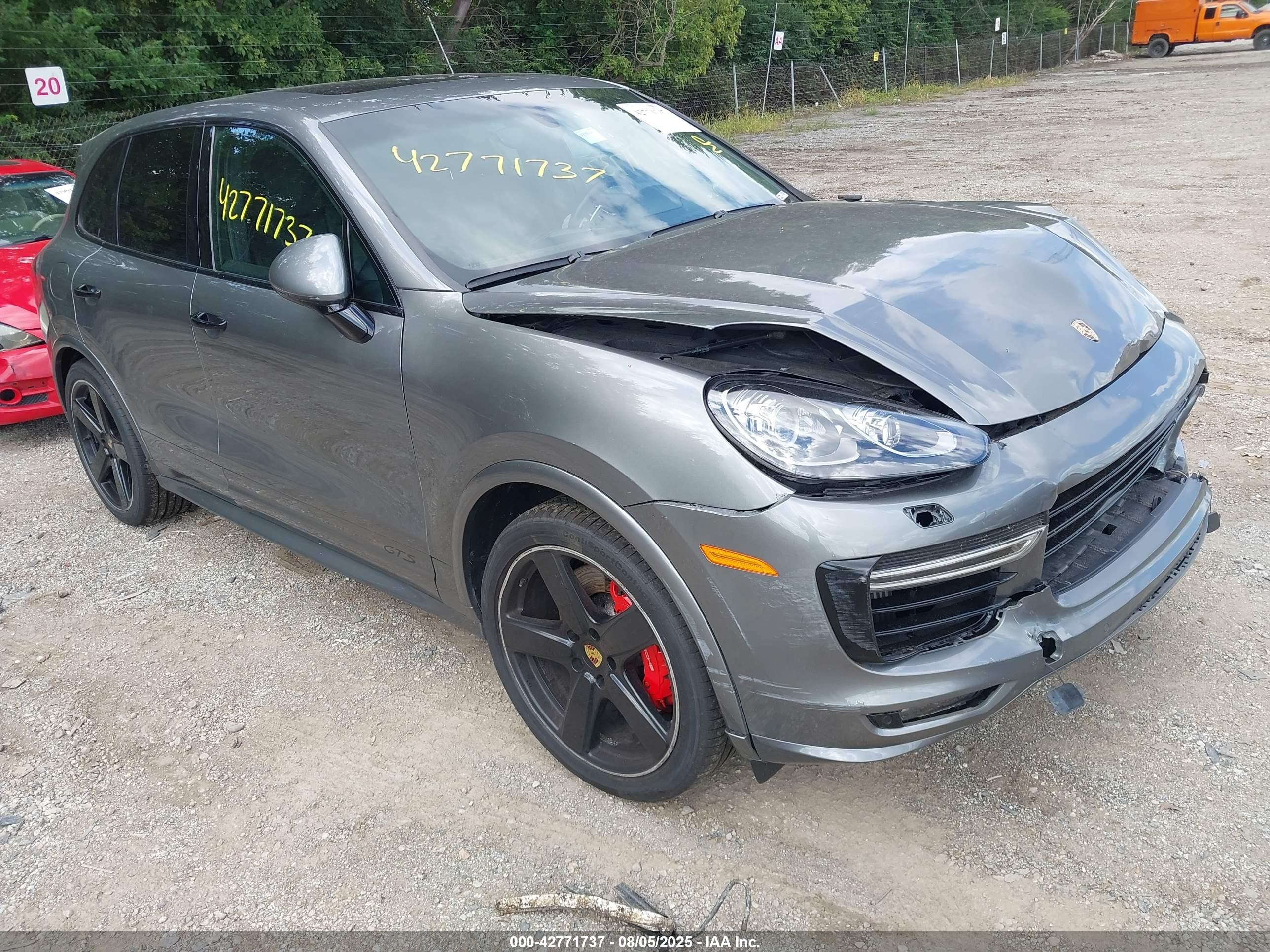 2018 Porsche Cayenne VIN WP1AD2A27JLA80755 IAAI salvage auction — Front End, Salvage (Indiana), sold $14,100 on 2025-08-24 (photo 1)