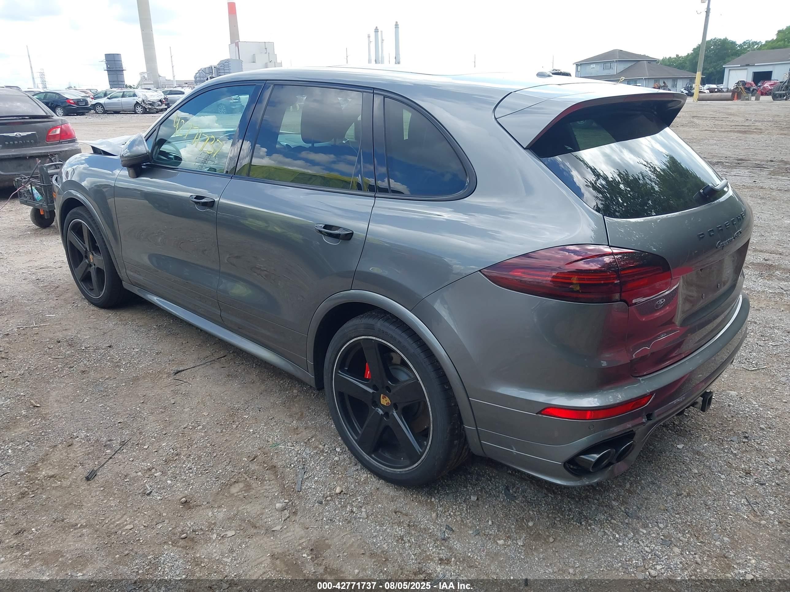 2018 Porsche Cayenne VIN WP1AD2A27JLA80755 IAAI salvage auction — Front End, Salvage (Indiana), sold $14,100 on 2025-08-24 (photo 3)