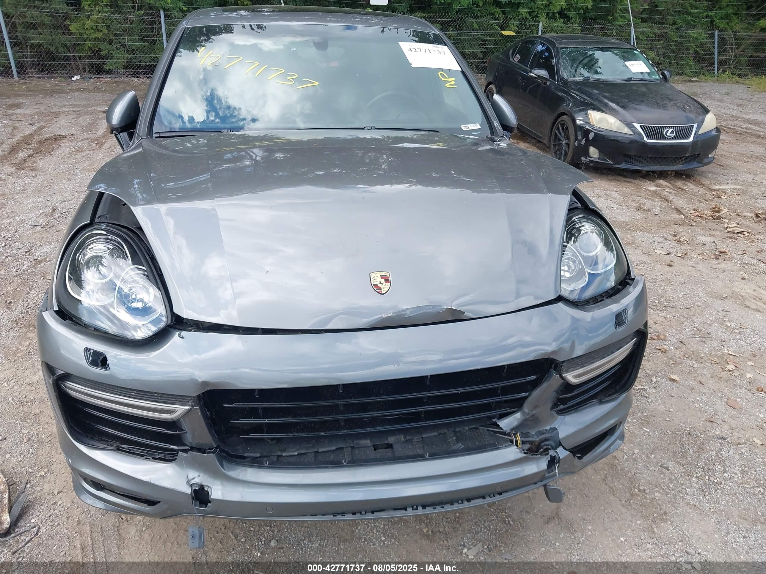 2018 Porsche Cayenne VIN WP1AD2A27JLA80755 IAAI salvage auction — Front End, Salvage (Indiana), sold $14,100 on 2025-08-24 (photo 6)