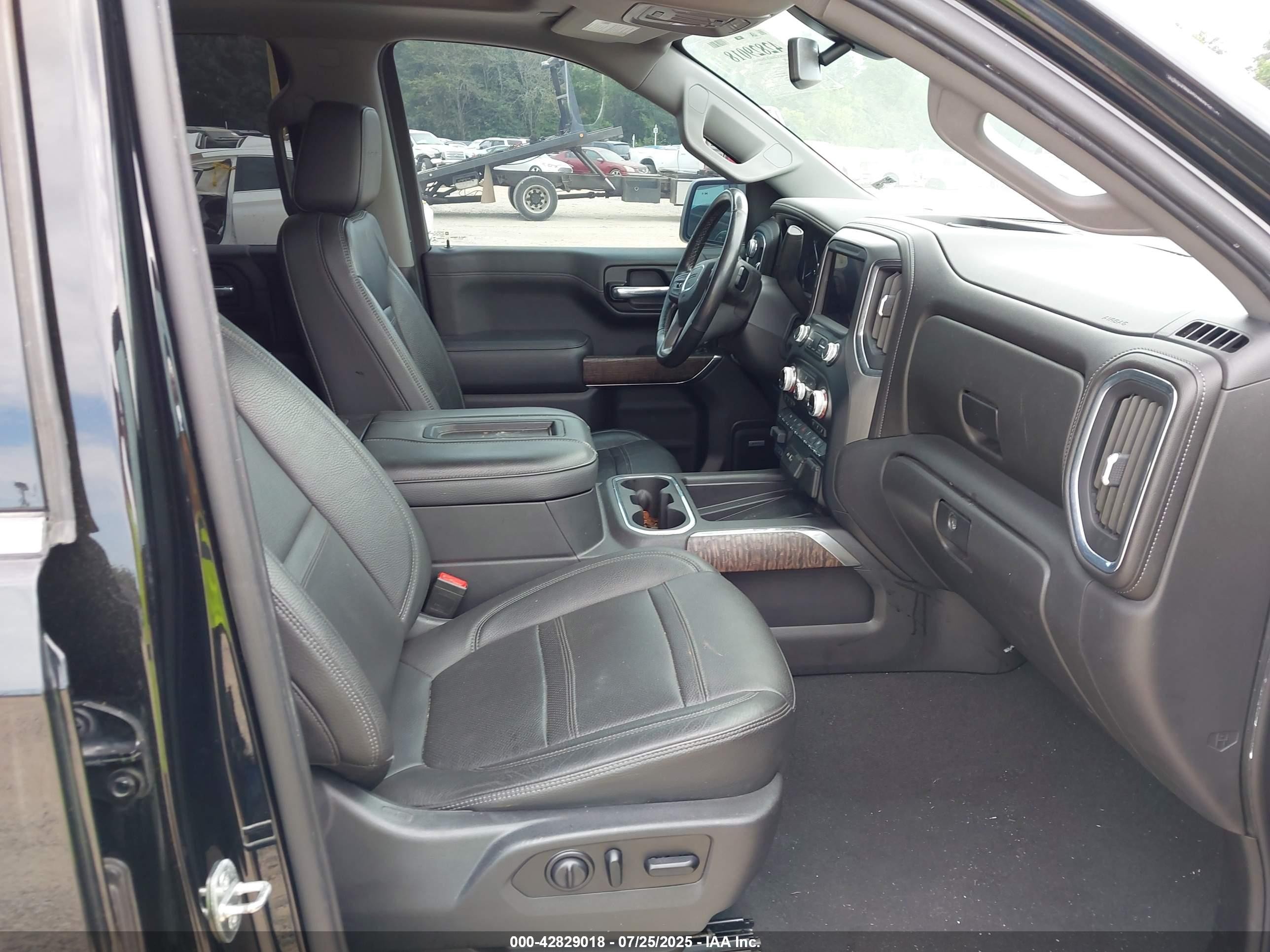 2021 GMC Sierra 1500 VIN 3GTP8FED1MG358540 IAAI salvage auction — Theft, Salvage (North Carolina), sold $18,900 on 2026-06-29 (photo 5)