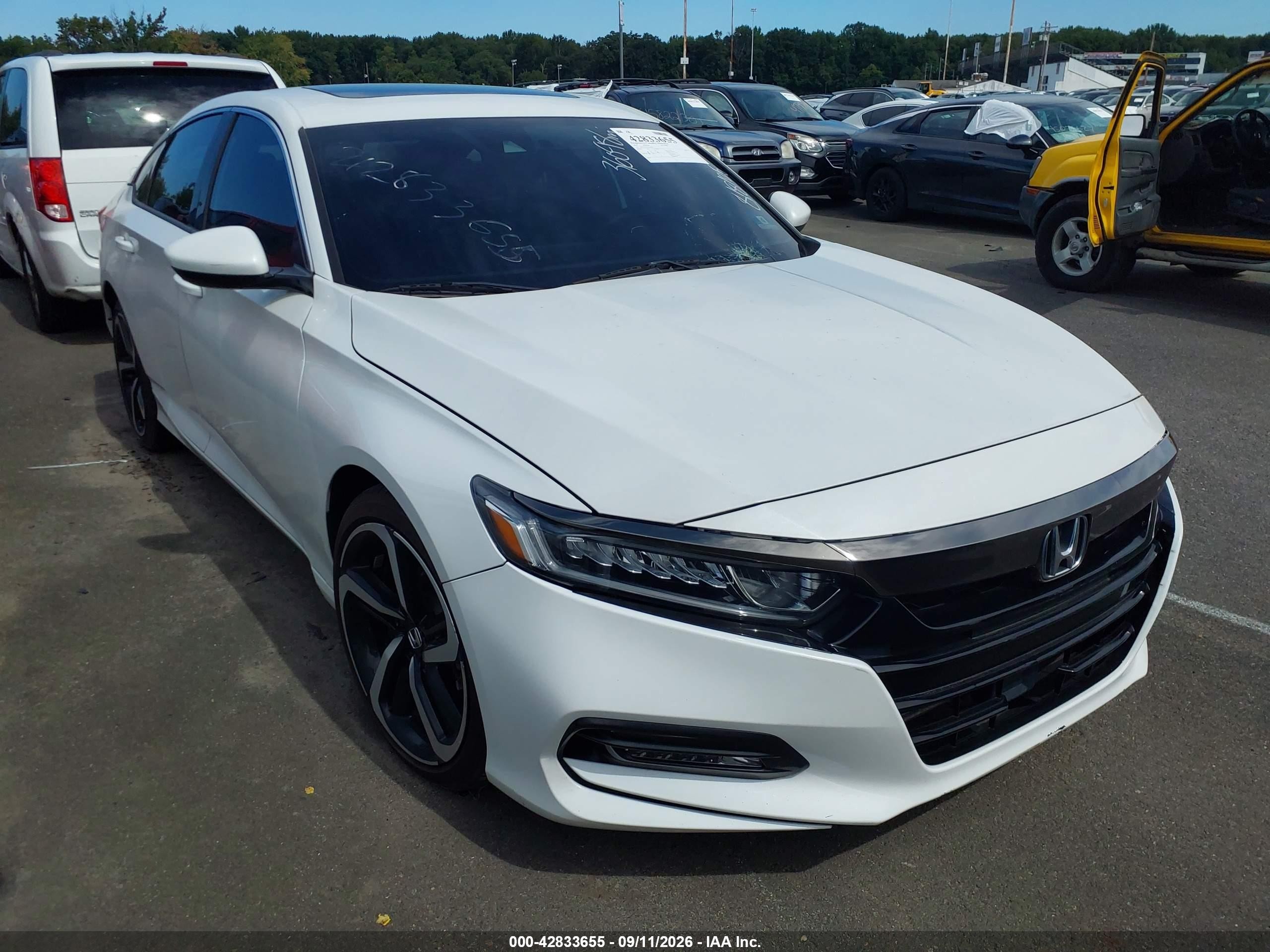 2019 Honda Accord VIN 1HGCV2F3XKA036367 — IAAI salvage auction photo