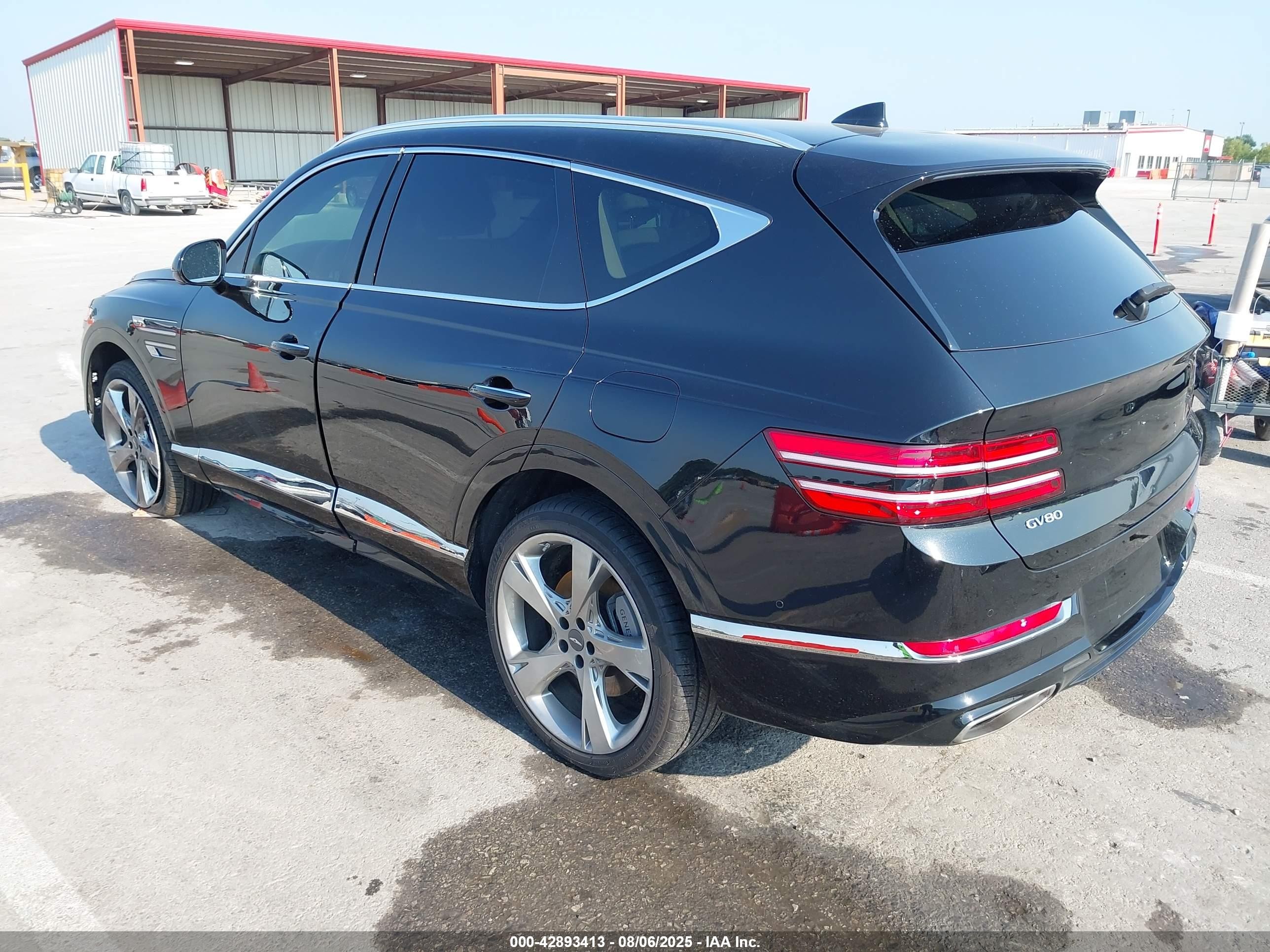 2024 Genesis Gv80 VIN KMUHBDSB8RU198199 IAAI salvage auction — Front End, Salvage (Missouri), sold $35,550 on 2025-10-14 (photo 3)