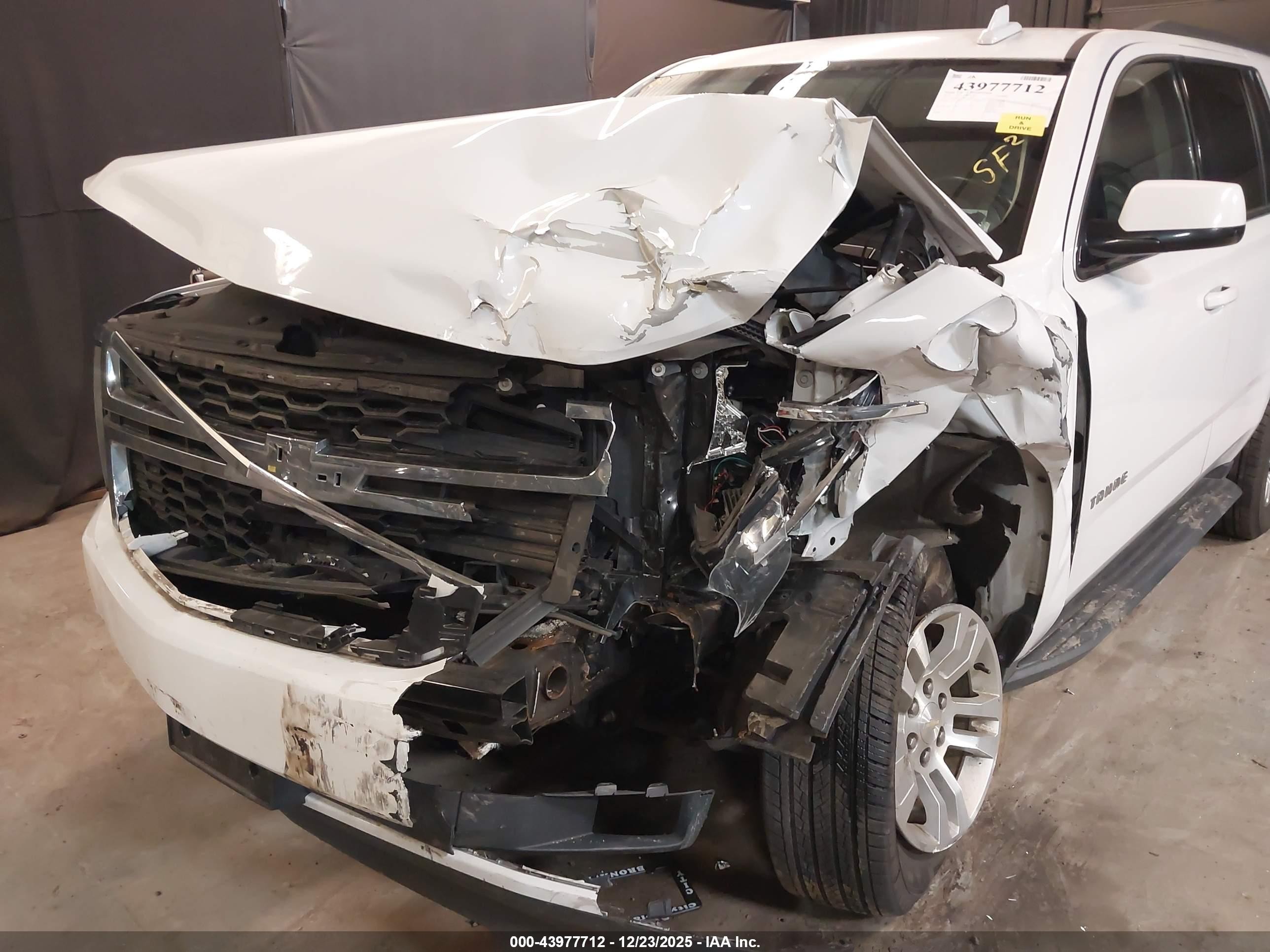 2019 Chevrolet Tahoe VIN 1GNSKBKC3KR117812 IAAI salvage auction — Front End, Mv-907A (New York), sold $5,400 on 2026-09-14 (photo 6)