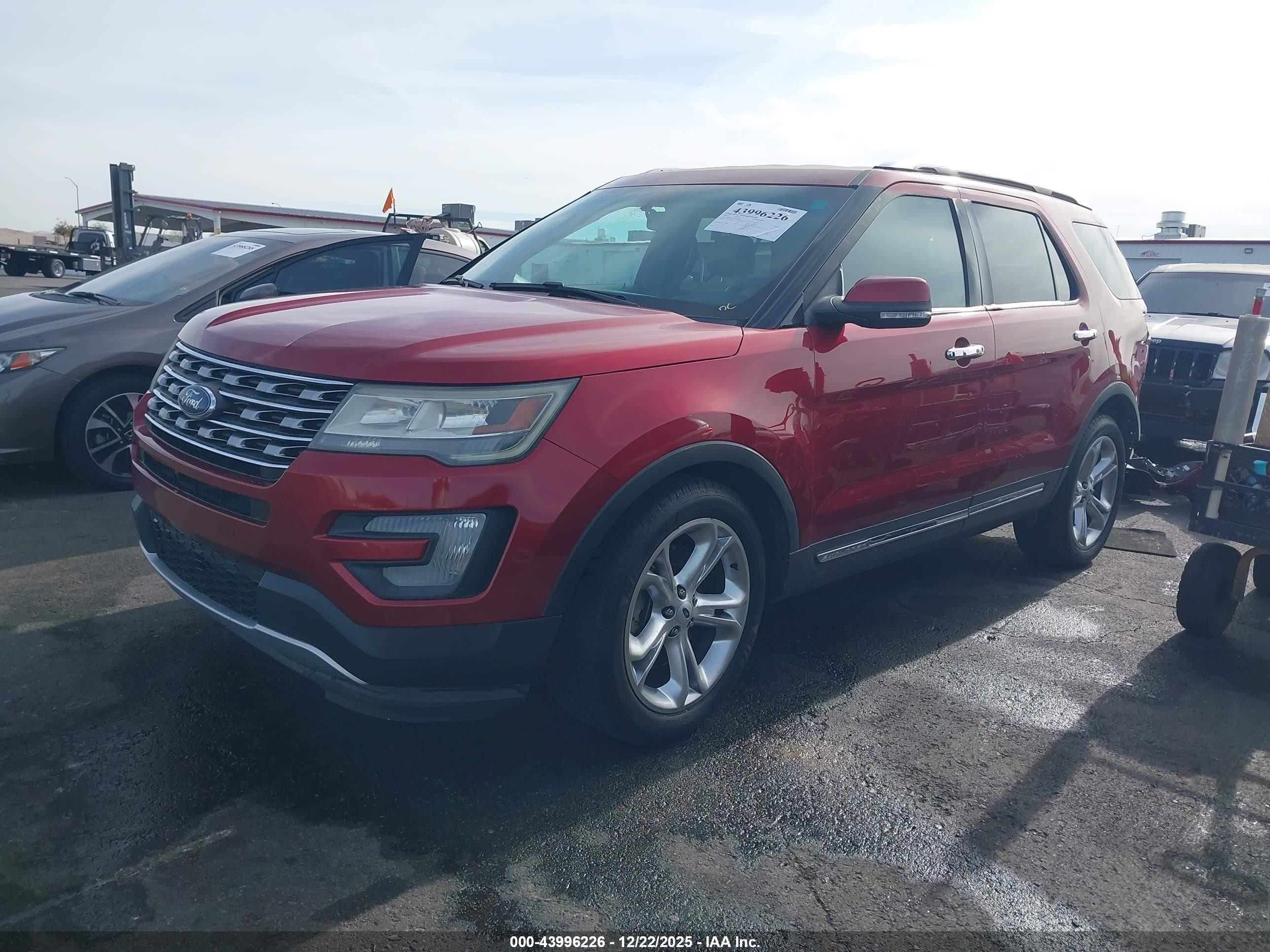 2016 Ford Explorer VIN 1FM5K7F89GGC23964 IAAI salvage auction — Rear End, Salvage (Utah), sold $2,700 on 2026-07-10 (photo 2)