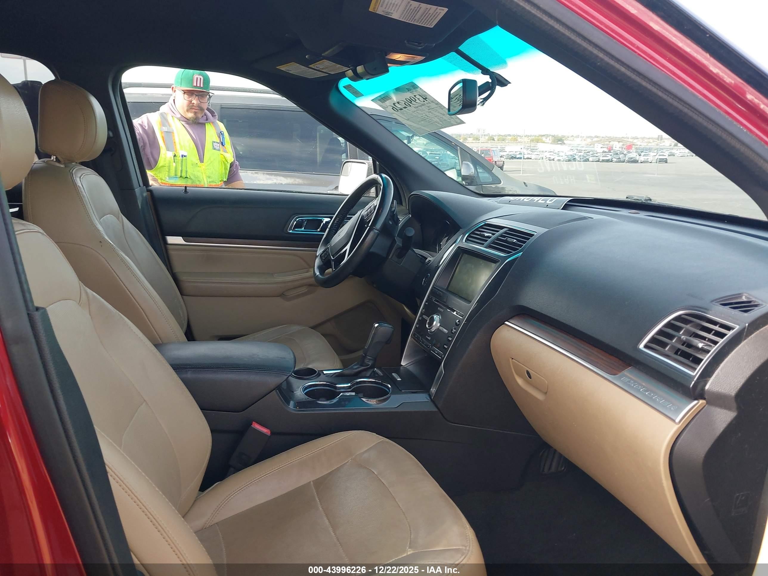 2016 Ford Explorer VIN 1FM5K7F89GGC23964 IAAI salvage auction — Rear End, Salvage (Utah), sold $2,700 on 2026-07-10 (photo 5)