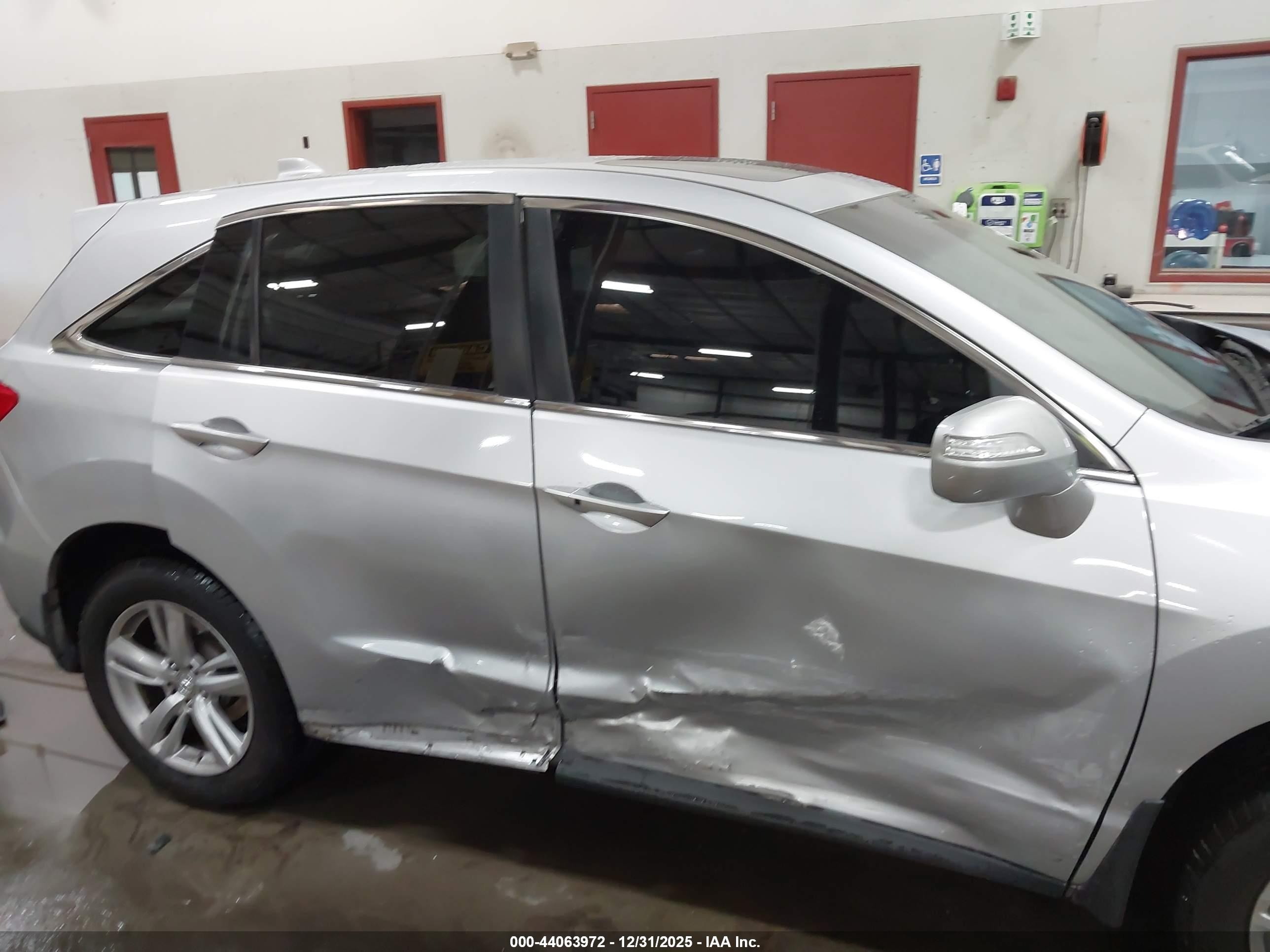 2015 Acura RDX VIN 5J8TB4H39FL008359 IAAI salvage auction — Side, Salvage (Idaho), sold $2,250 on 2026-07-10 (photo 6)