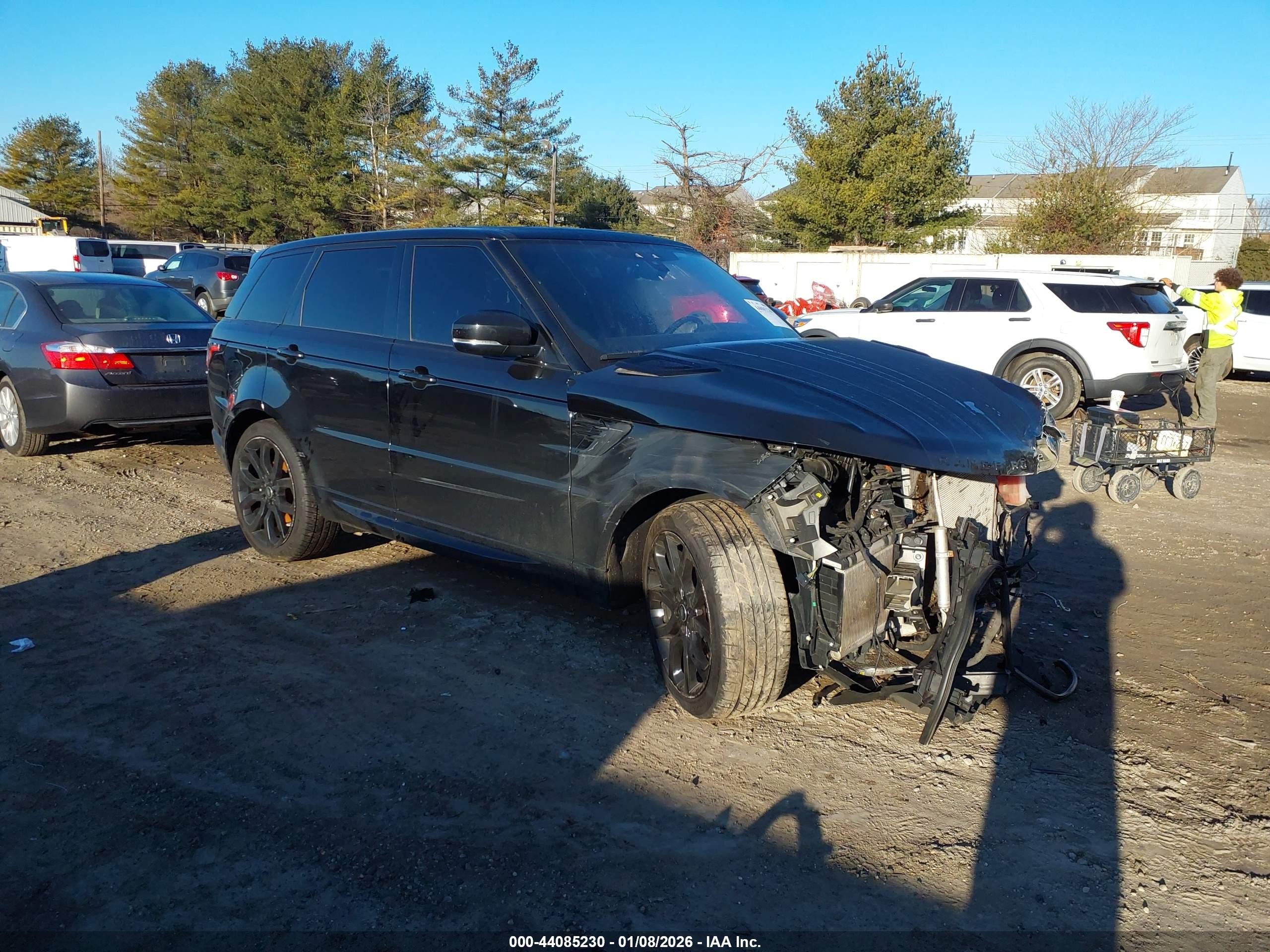 2021 Land Rover Range Rover Sport VIN SALWR2SU2MA794360 IAAI salvage auction — Front End, Salvage (New Jersey), sold $6,950 on 2026-06-30 (photo 1)