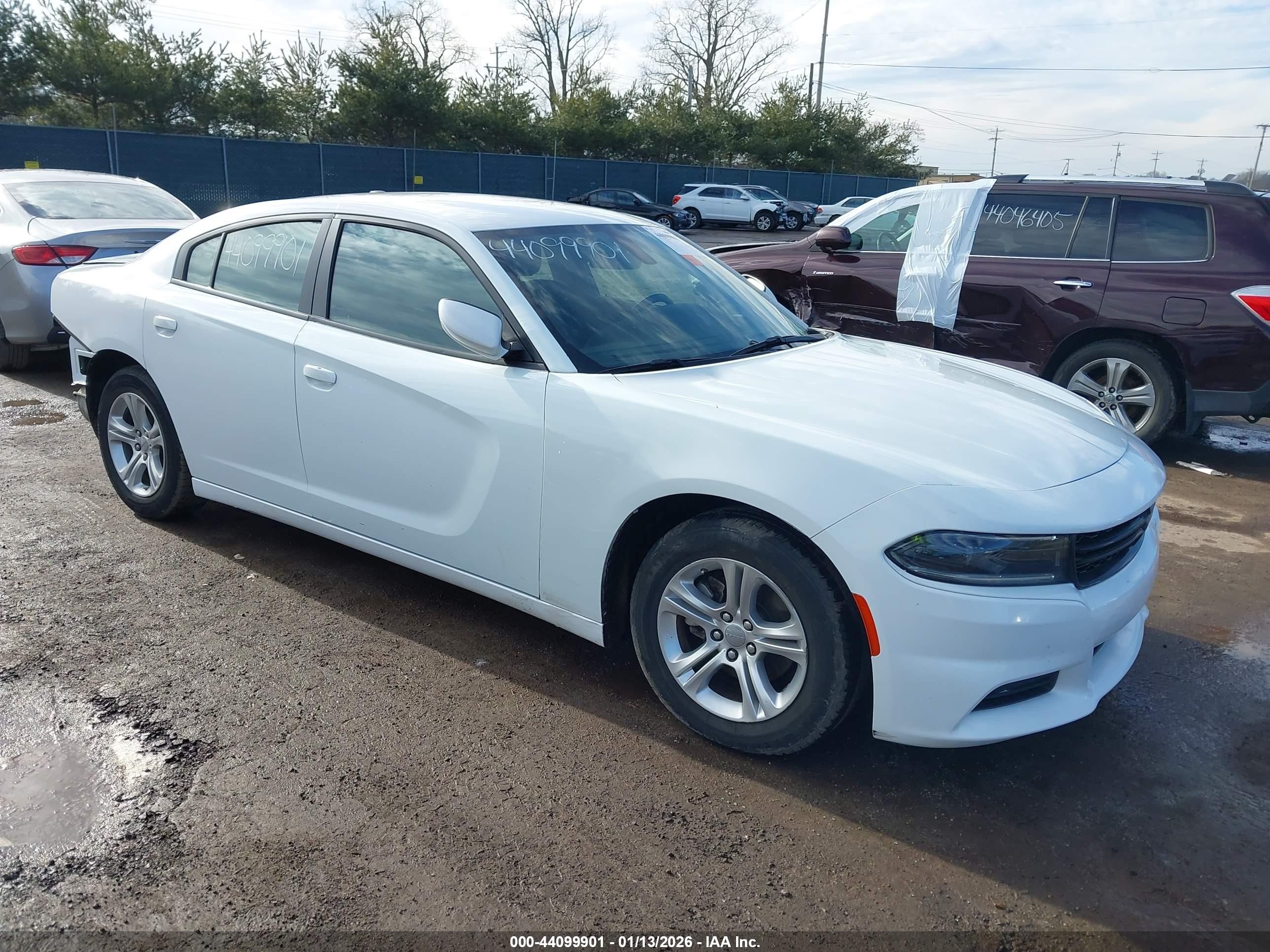 2022 Dodge Charger VIN 2C3CDXBG4NH149541 — IAAI salvage auction photo