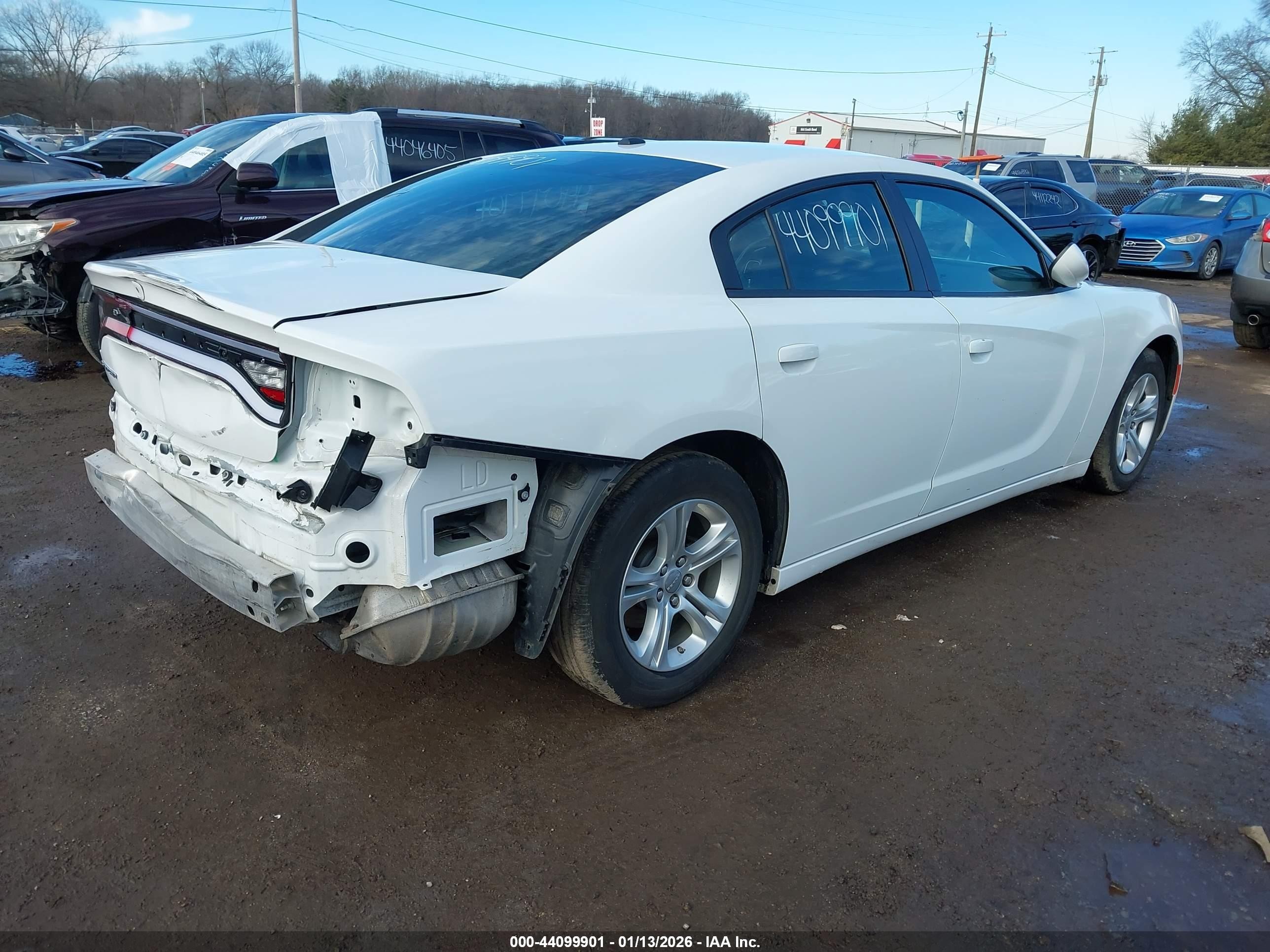 2022 Dodge Charger VIN 2C3CDXBG4NH149541 IAAI salvage auction — Rear End, Salvage (Indiana), sold $5,750 on 2026-07-07 (photo 4)