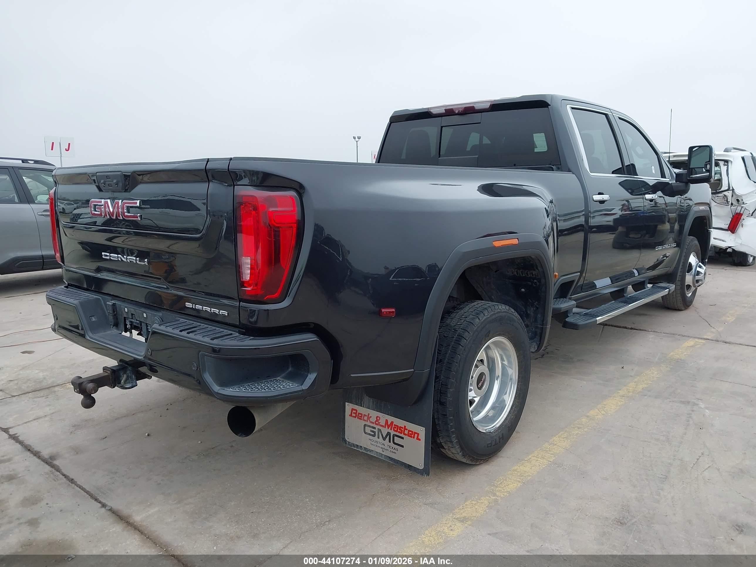 2020 Gmc SIERRA VIN 1GT49WEY1LF271434 IAAI salvage auction — Theft, Original (Texas), sold $41,000 on 2026-03-09 (photo 4)