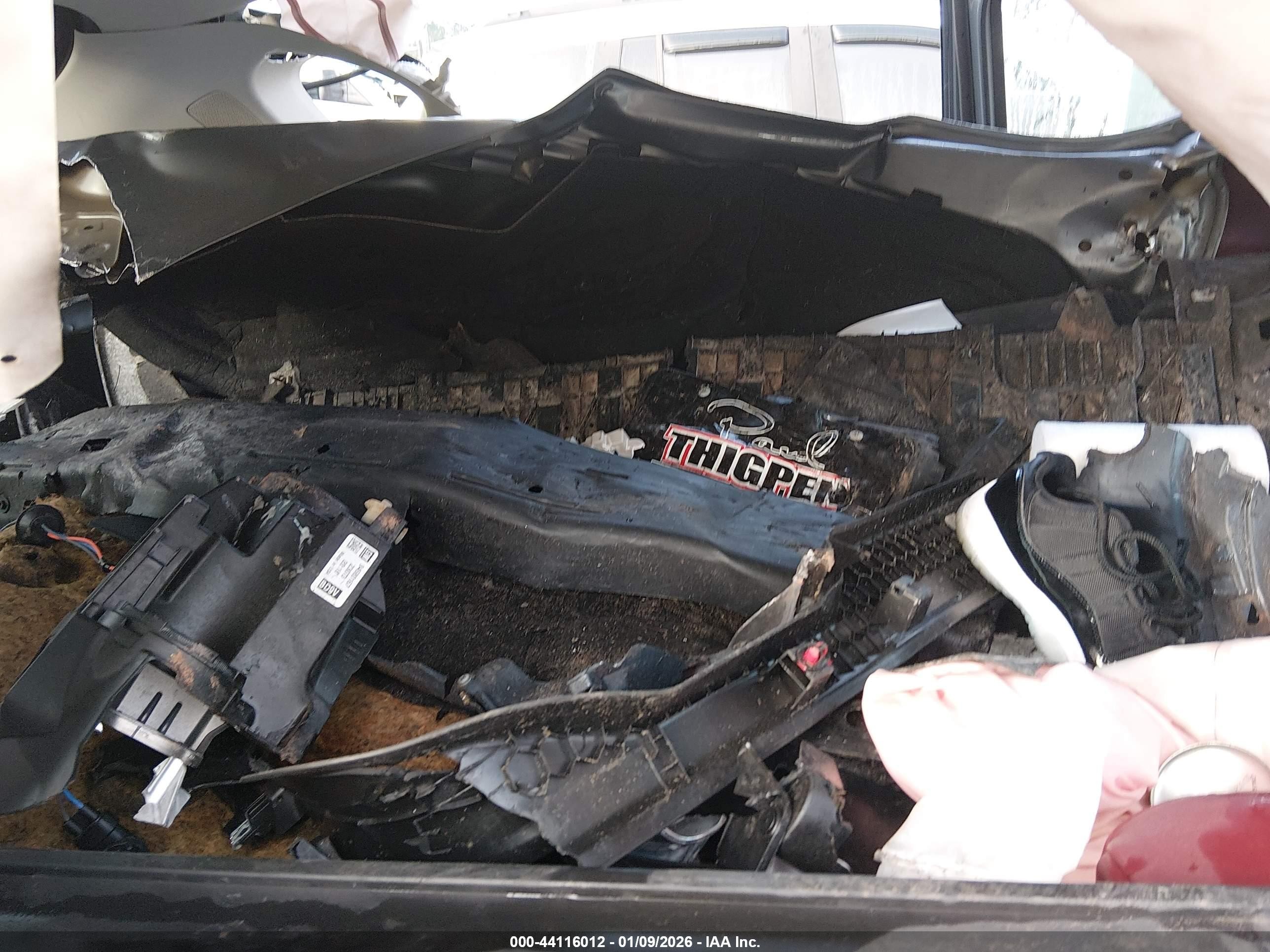 2024 Mazda CX-5 VIN JM3KFBCL9R0470833 IAAI salvage auction — Side, Salvage (Georgia), sold $450 on 2026-07-01 (photo 8)