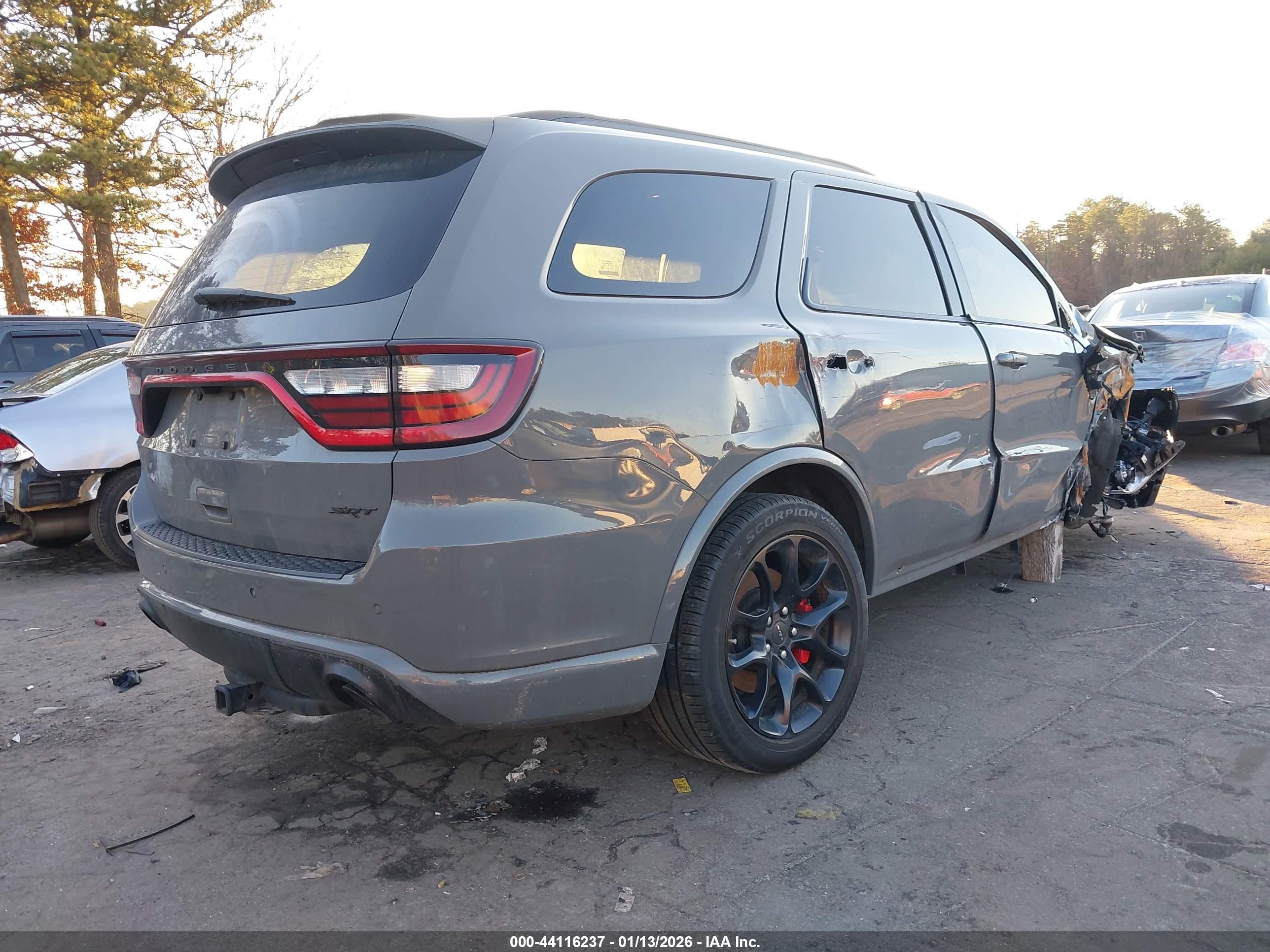 2022 Dodge Durango VIN 1C4SDJGJ4NC212469 IAAI salvage auction — Side, Salvage (New Jersey), sold $10,300 on 2026-07-07 (photo 4)