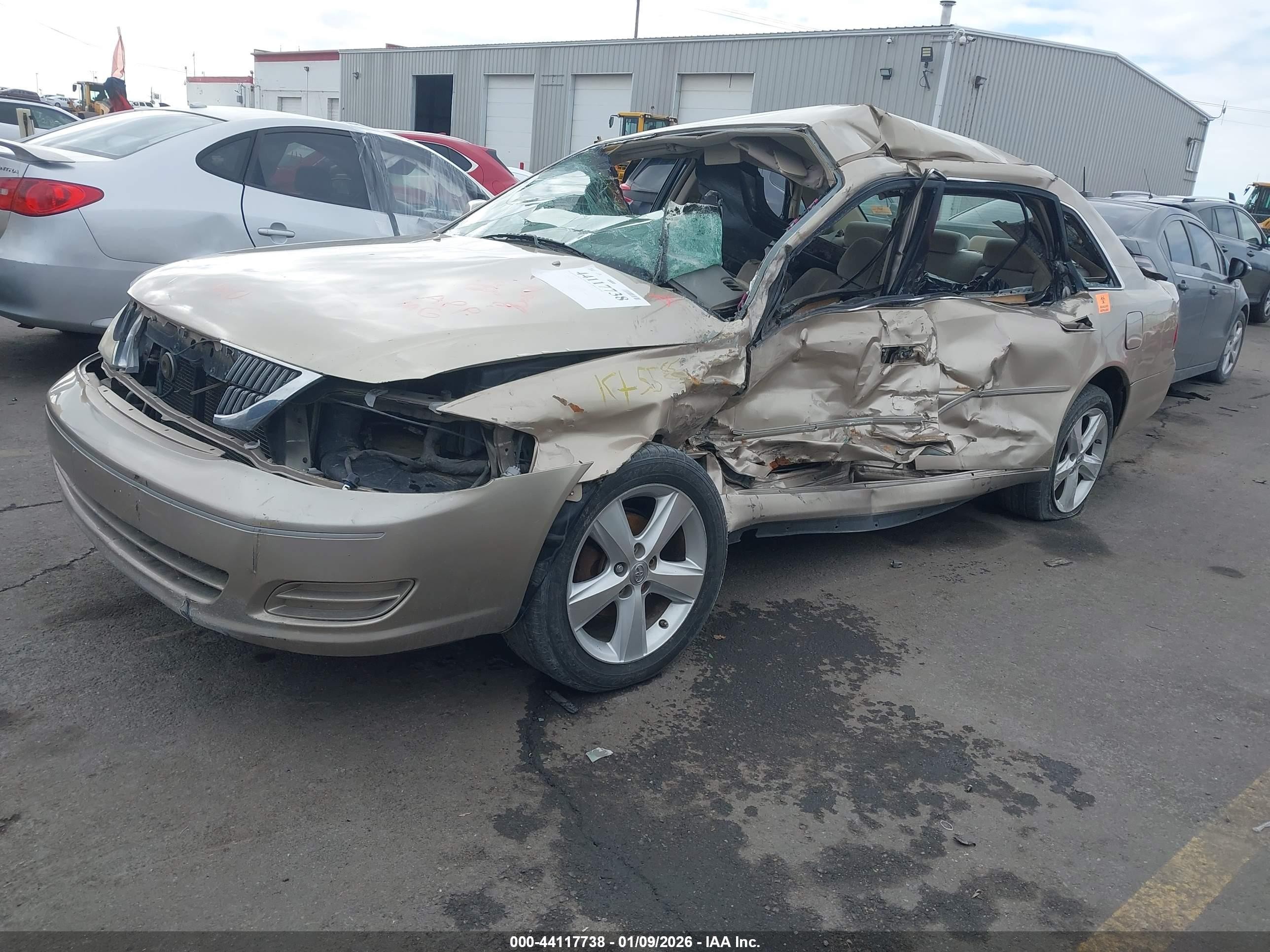 2002 Toyota Avalon VIN 4T1BF28B32U255533 IAAI salvage auction — Side, Dismantling Permit (Utah), sold $275 on 2026-07-09 (photo 2)
