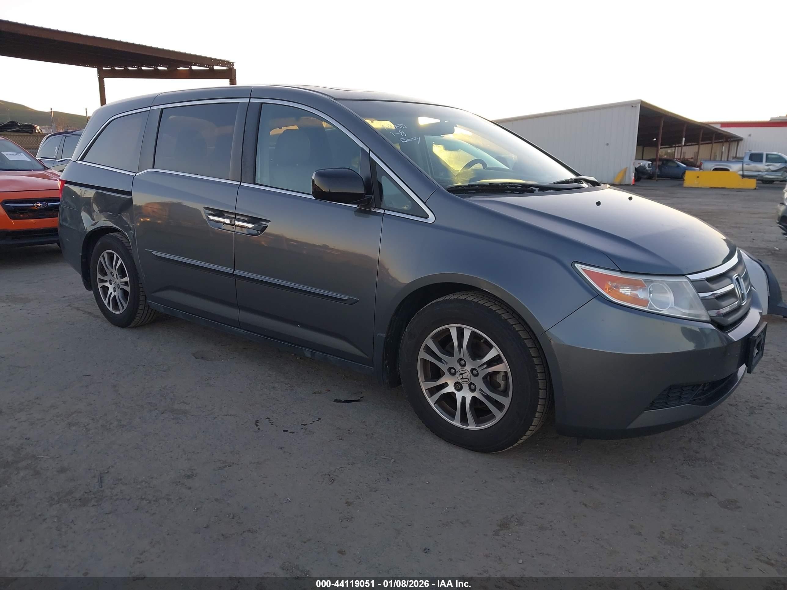 2012 Honda Odyssey VIN 5FNRL5H69CB100530 IAAI salvage auction — Rear End, Salvage (California), sold $3,200 on 2026-07-09 (photo 1)