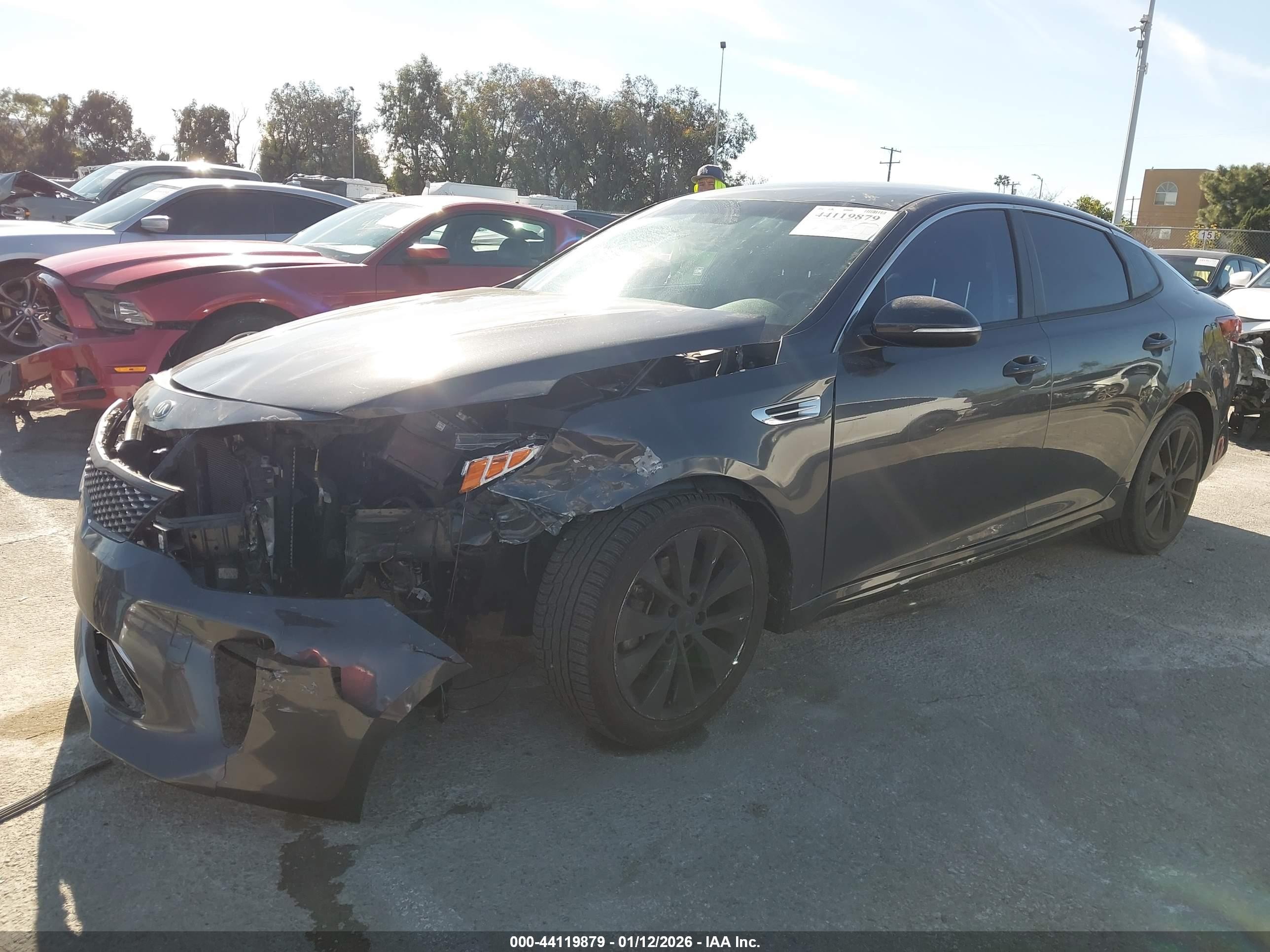 2018 Kia Optima VIN 5XXGT4L3XJG251093 IAAI salvage auction — Front End, Salvage (California), sold $1,250 on 2026-07-09 (photo 2)