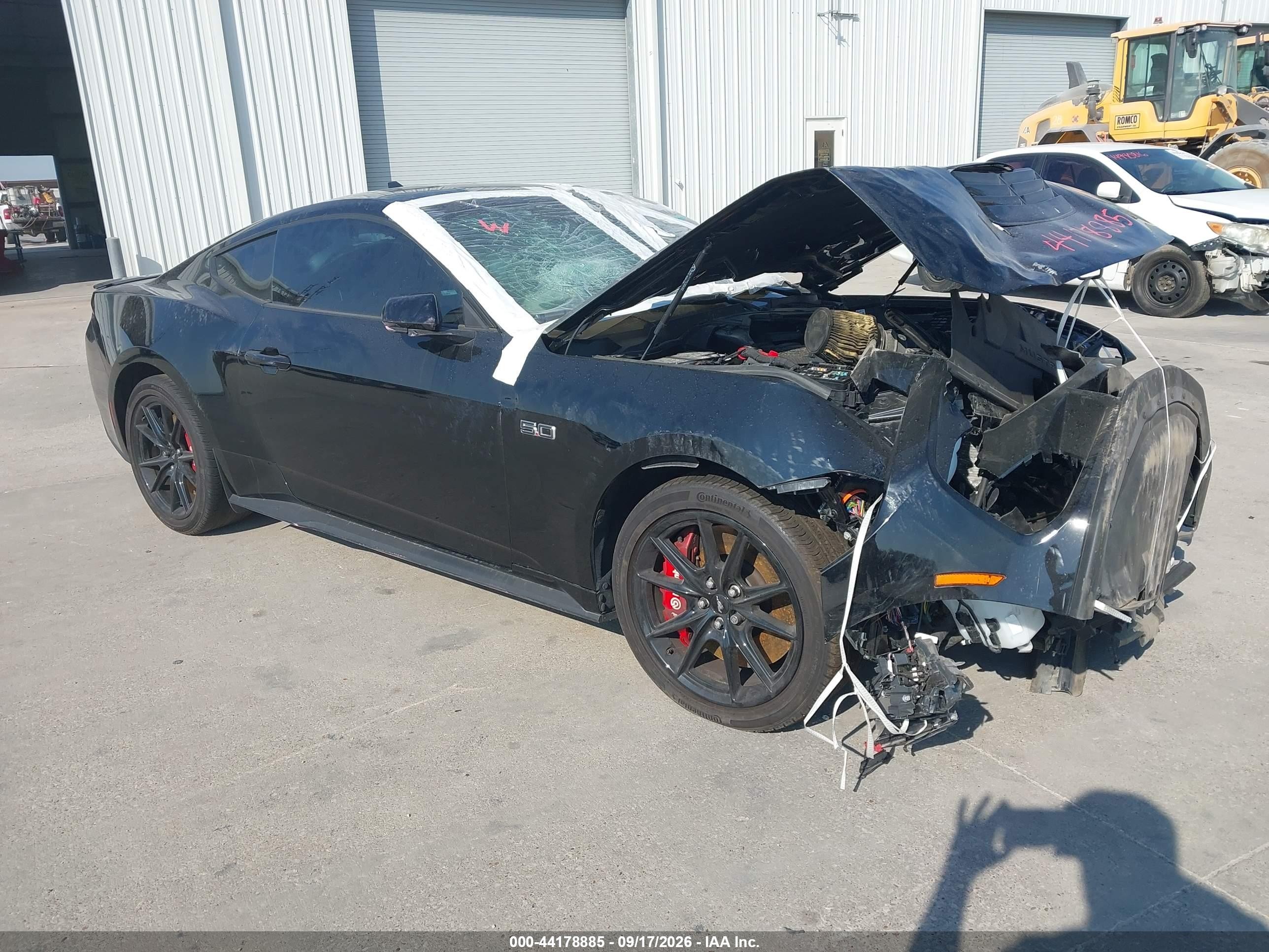 2025 Ford Mustang VIN 1FA6P8CF5S5403634 — IAAI salvage auction photo