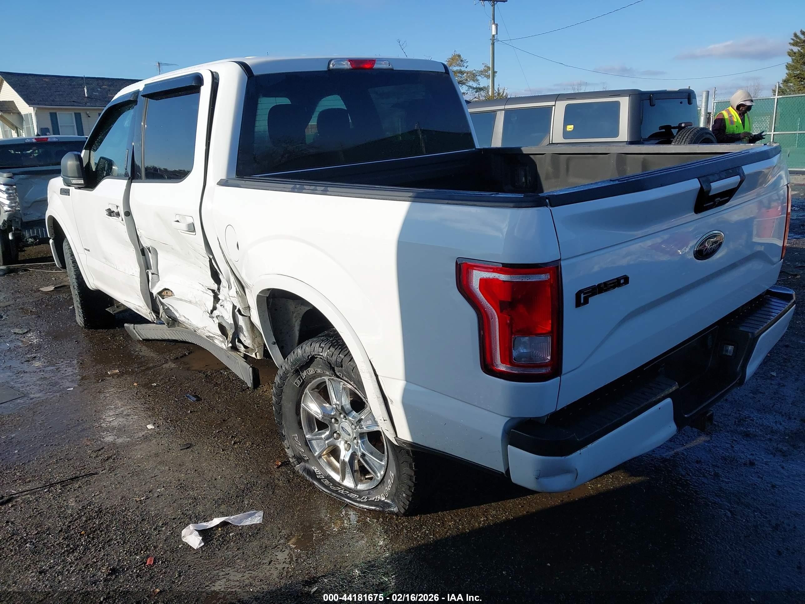 2016 Ford F-150 VIN 1FTEW1EP1GFD51300 IAAI salvage auction — Side, Salvage (Virginia), sold $3,050 on 2026-07-06 (photo 3)