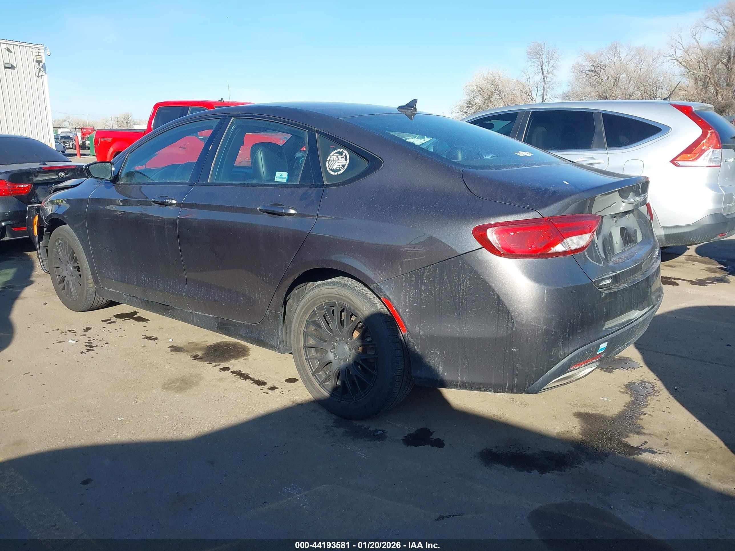 2015 Chrysler 200 VIN 1C3CCCDG7FN683490 IAAI salvage auction — Front End, Salvage (Utah), sold $600 on 2026-07-09 (photo 3)