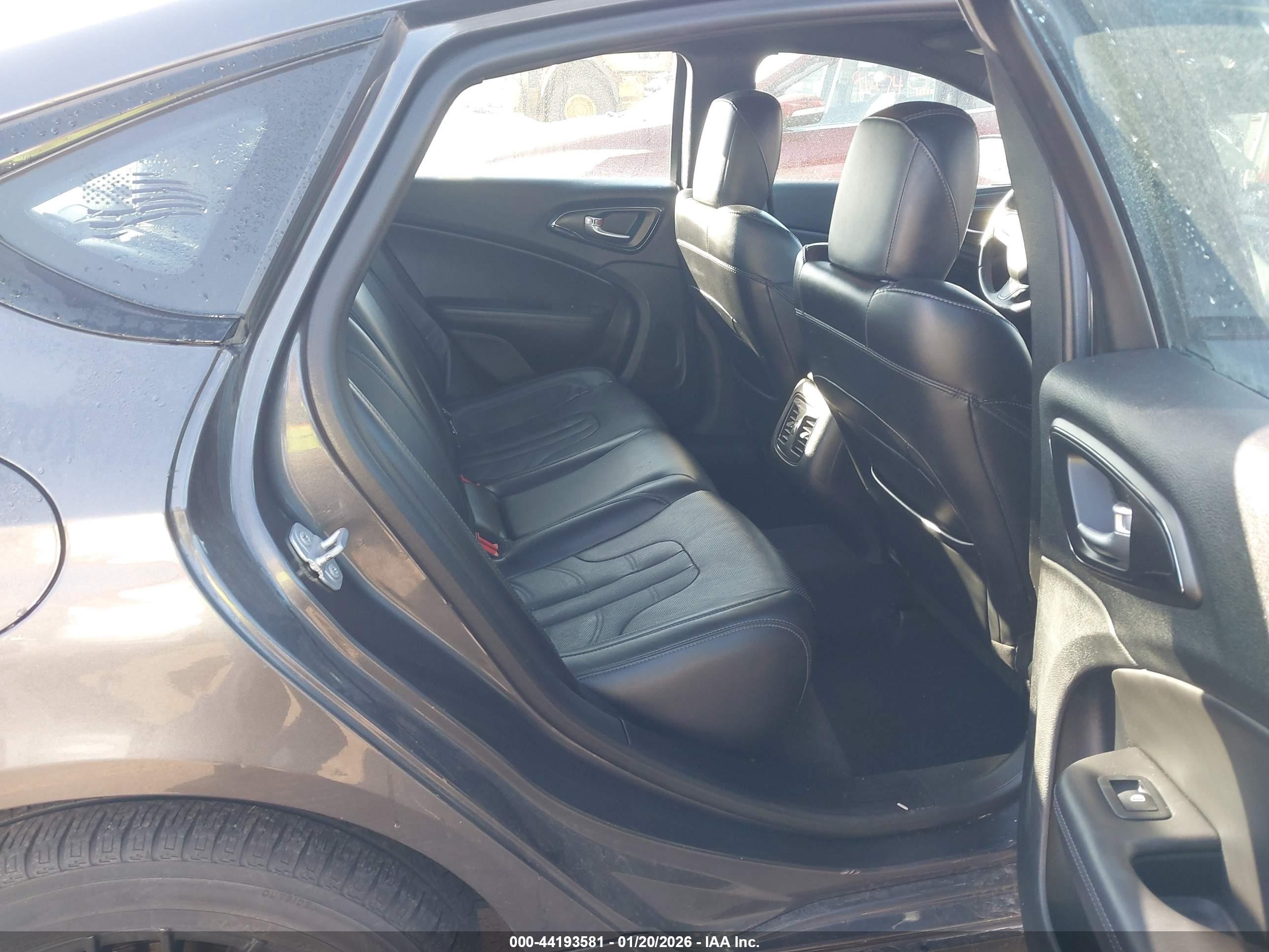 2015 Chrysler 200 VIN 1C3CCCDG7FN683490 IAAI salvage auction — Front End, Salvage (Utah), sold $600 on 2026-07-09 (photo 8)