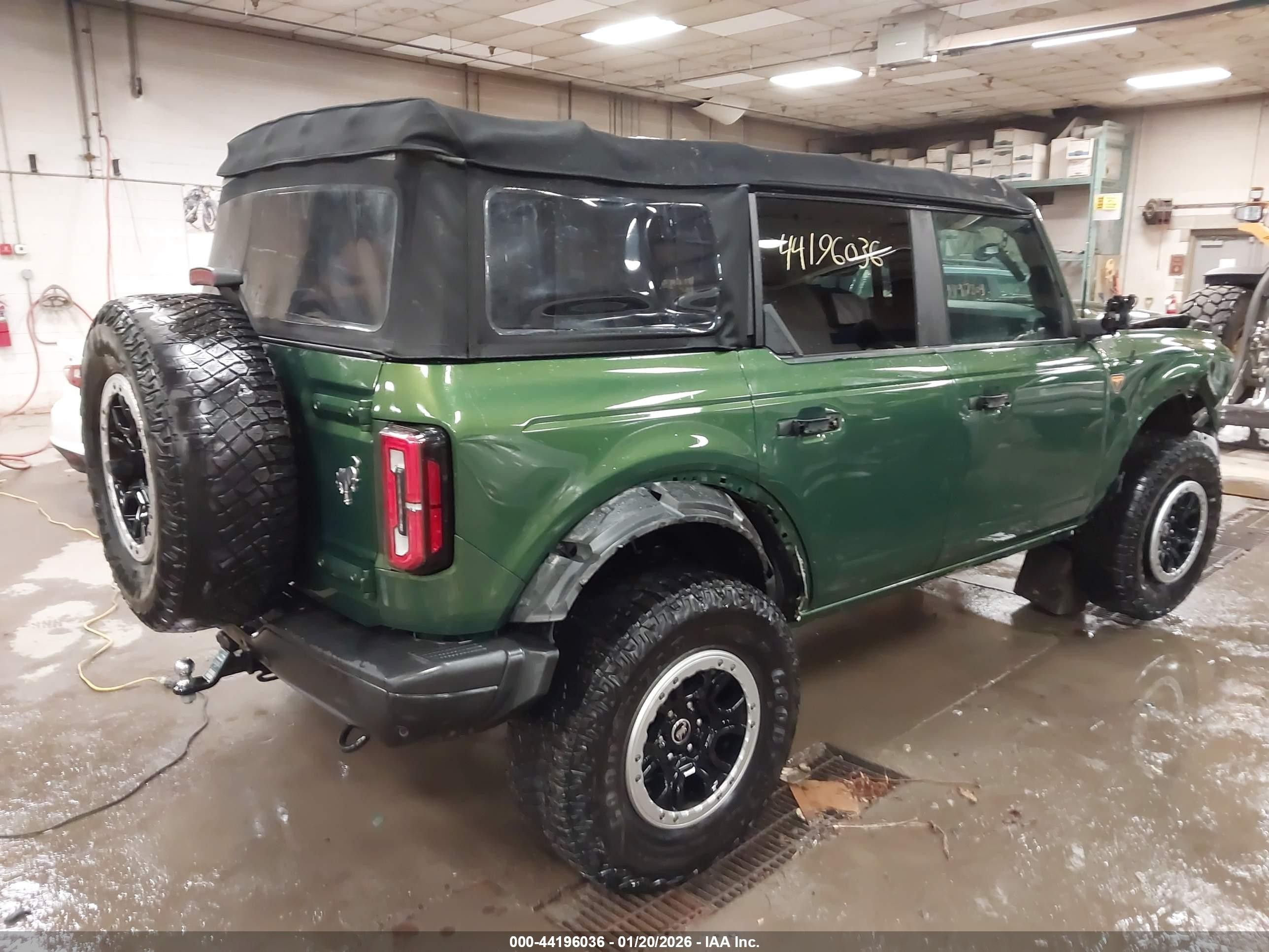 2022 Ford Bronco VIN 1FMEE5DP6NLB65631 IAAI salvage auction — Front End, Salvage (Maine), sold $7,500 on 2026-07-06 (photo 4)
