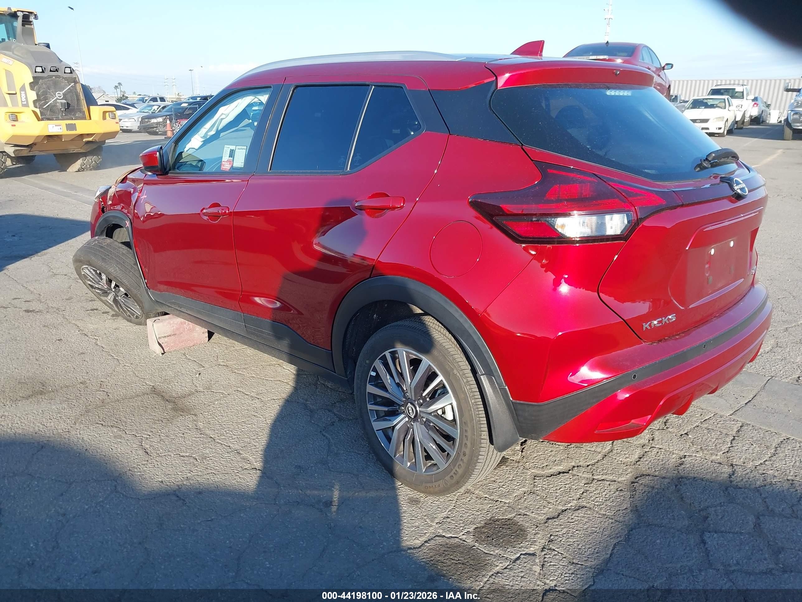 2023 Nissan Kicks VIN 3N1CP5CV9PL552111 IAAI salvage auction — Unknown, Salvage (California), sold $3,350 on 2026-07-09 (photo 3)