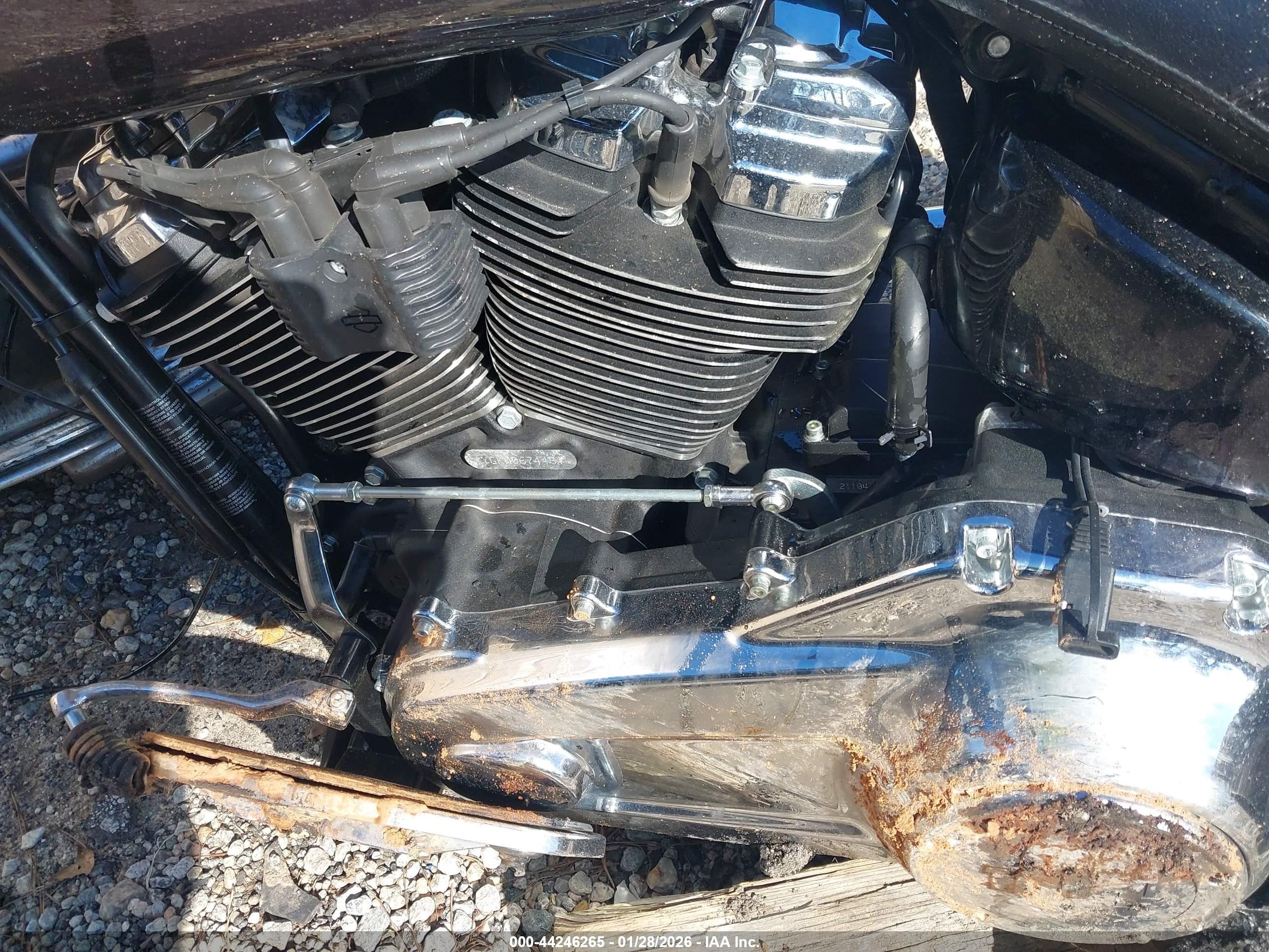 2021 Harley-davidson Fat boy VIN 1HD1YGK19MB067443 IAAI salvage auction — All Over, Salvage (Idaho), sold $4,550 on 2026-08-30 (photo 9)