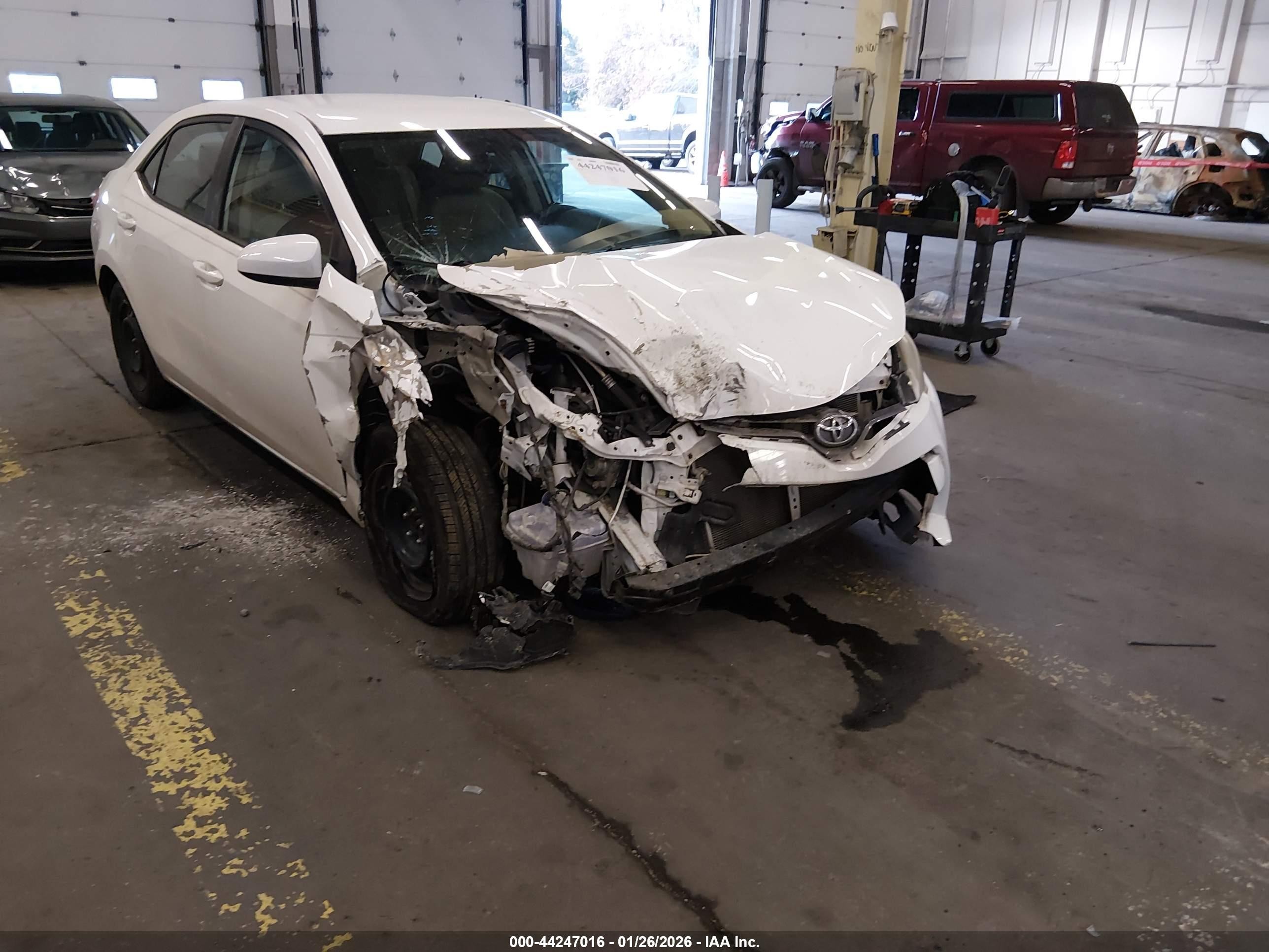 2016 Toyota Corolla VIN 5YFBURHE9GP478371 IAAI salvage auction — Front End, Salvage (Oregon), sold $1,900 on 2026-07-02 (photo 1)