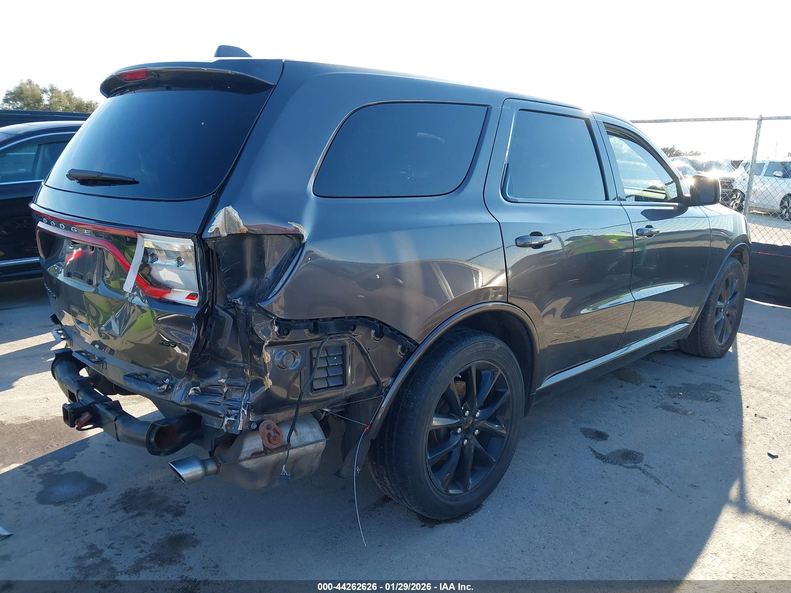 2017 Dodge Durango VIN 1C4RDHDG8HC690642 IAAI salvage auction — Rear End, Salvage (Texas), sold $3,850 on 2026-08-20 (photo 4)