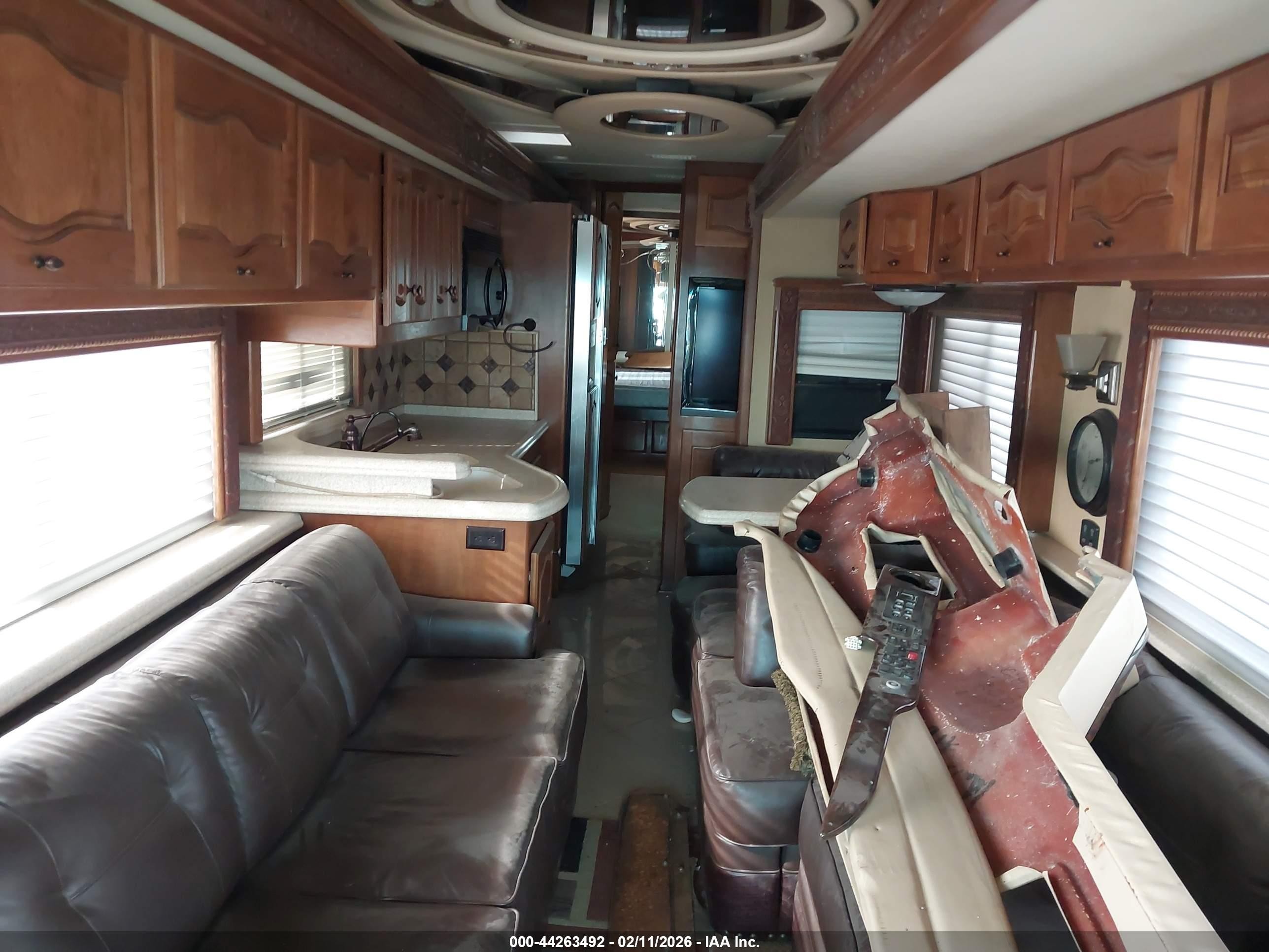2008 Roadmaster rail All other VIN 1RF17571981047618 IAAI salvage auction — Theft, Salvage (Arizona), sold $9,750 on 2026-04-14 (photo 8)