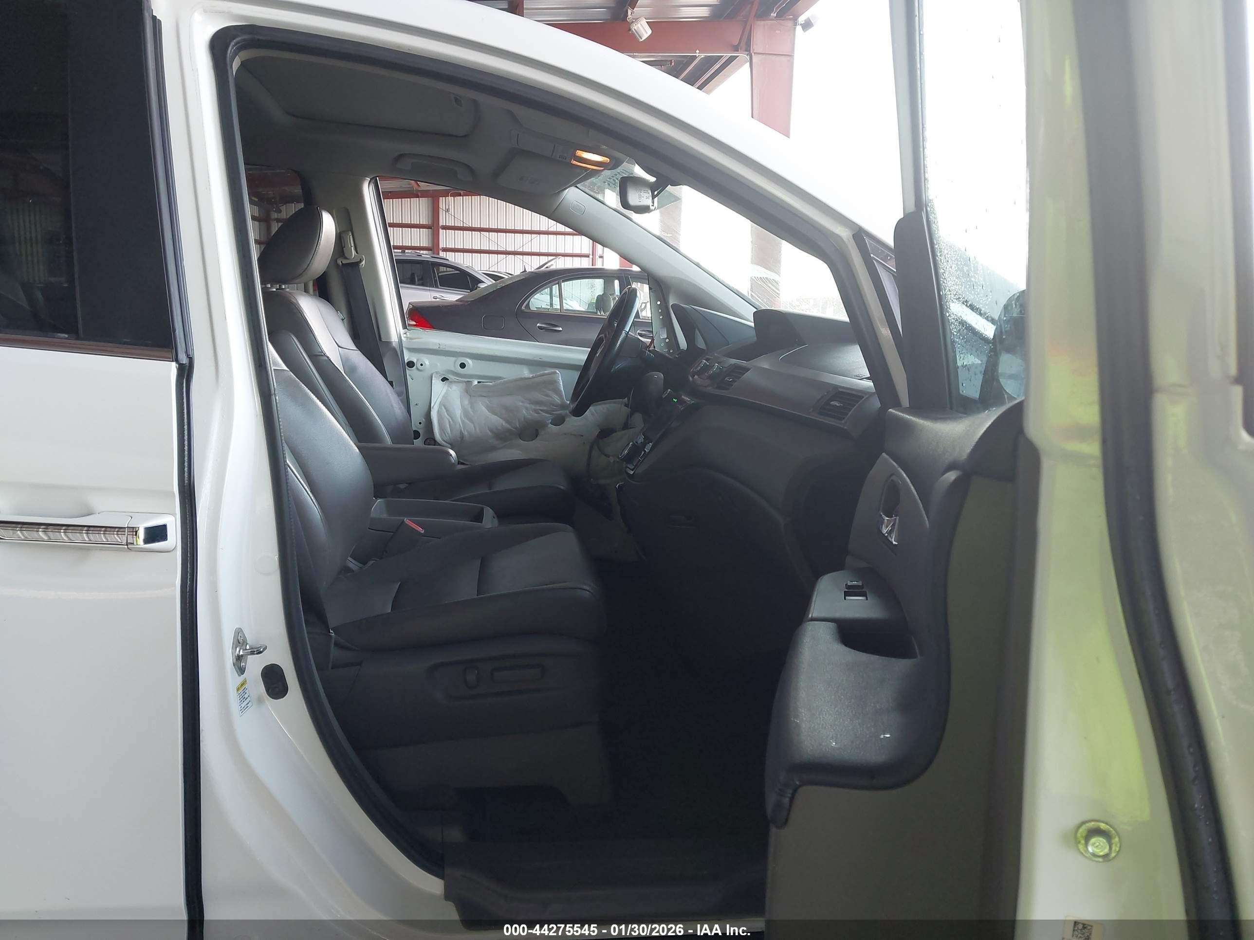 2014 Honda Odyssey VIN 5FNRL5H67EB121671 IAAI salvage auction — Front End, Salvage (California), sold $2,000 on 2026-07-07 (photo 5)