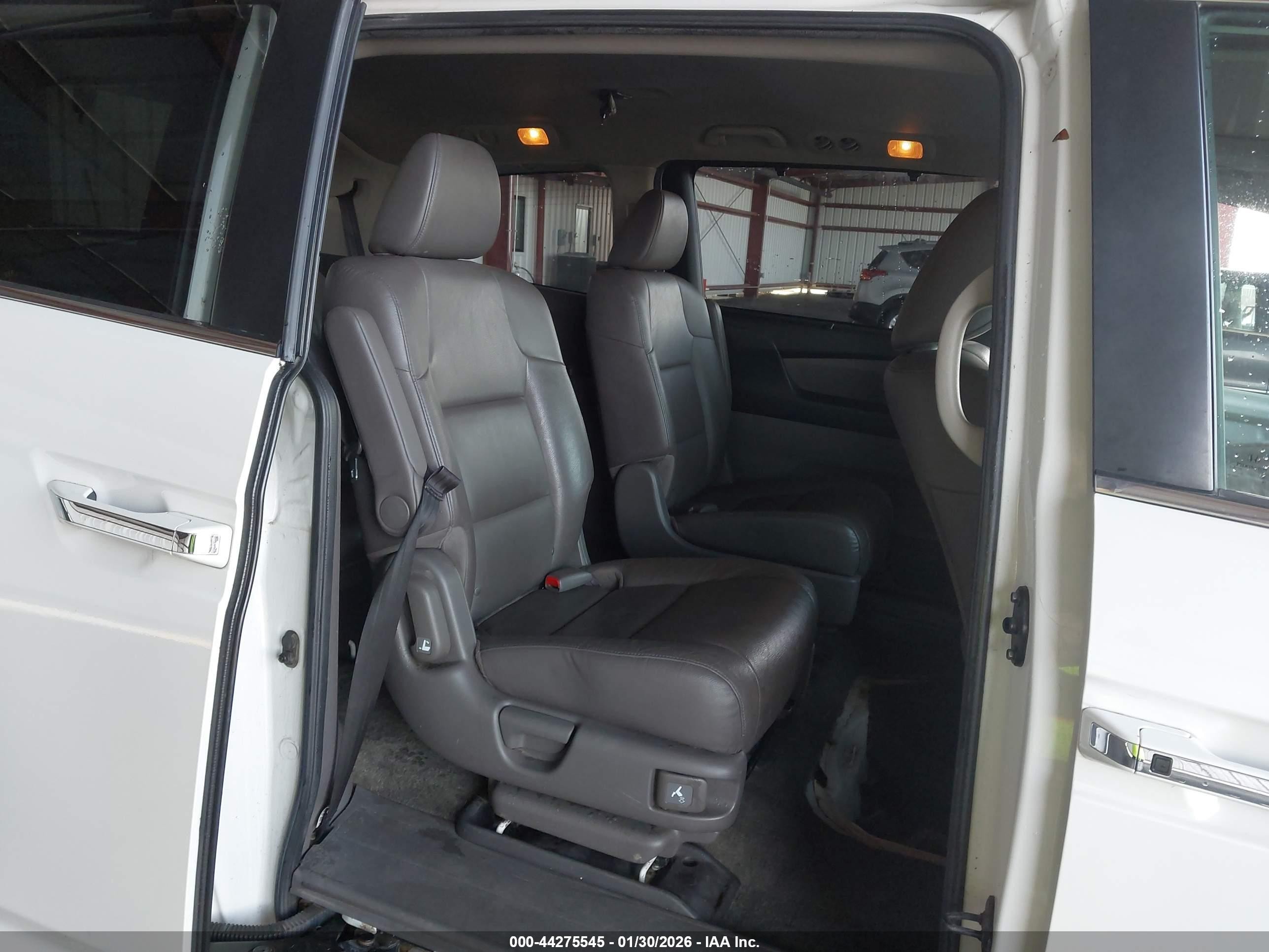 2014 Honda Odyssey VIN 5FNRL5H67EB121671 IAAI salvage auction — Front End, Salvage (California), sold $2,000 on 2026-07-07 (photo 8)