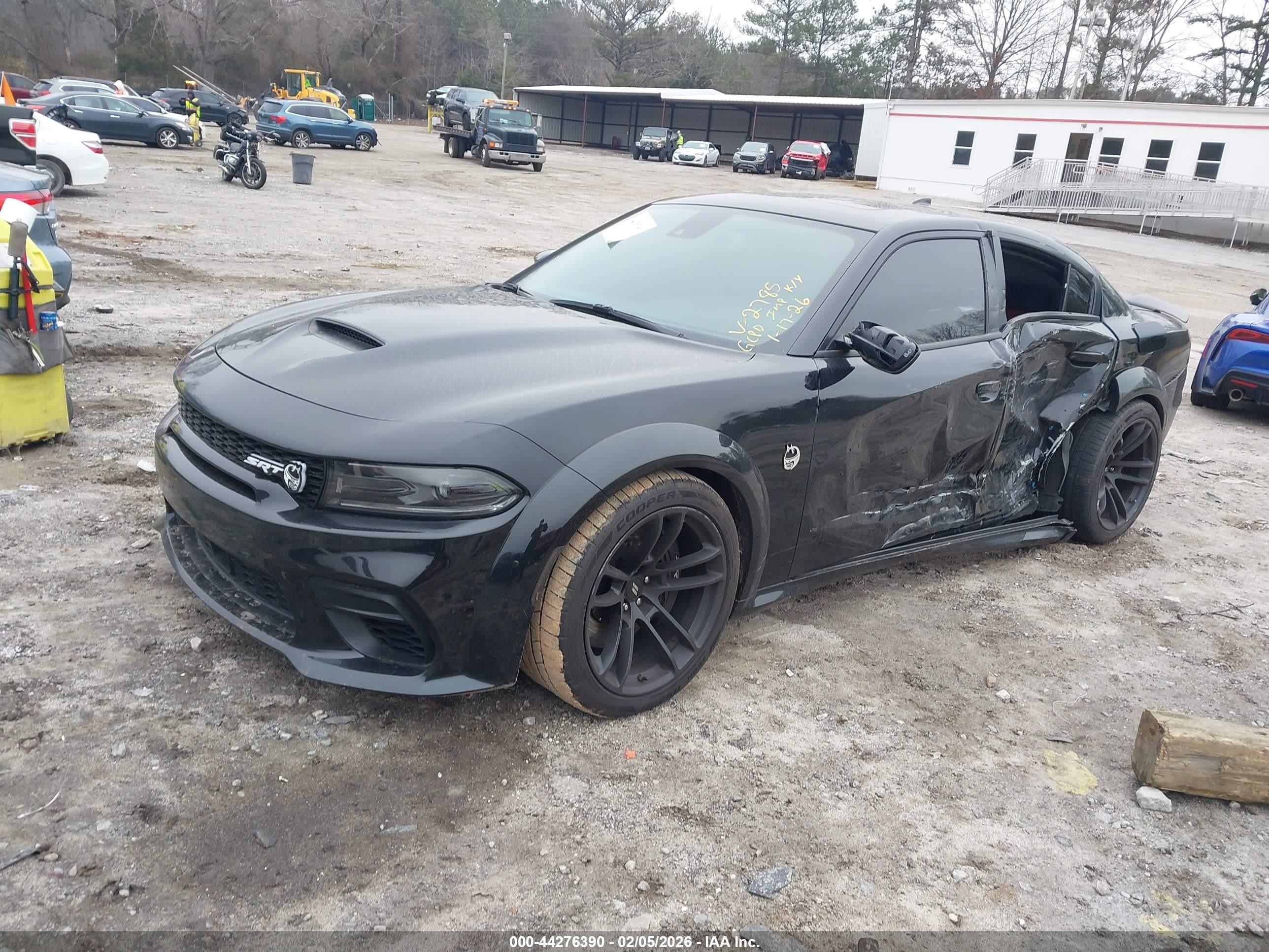 2023 Dodge Charger VIN 2C3CDXGJ3PH522785 IAAI salvage auction — Side, Salvage (Georgia), sold $16,200 on 2026-09-25 (photo 2)