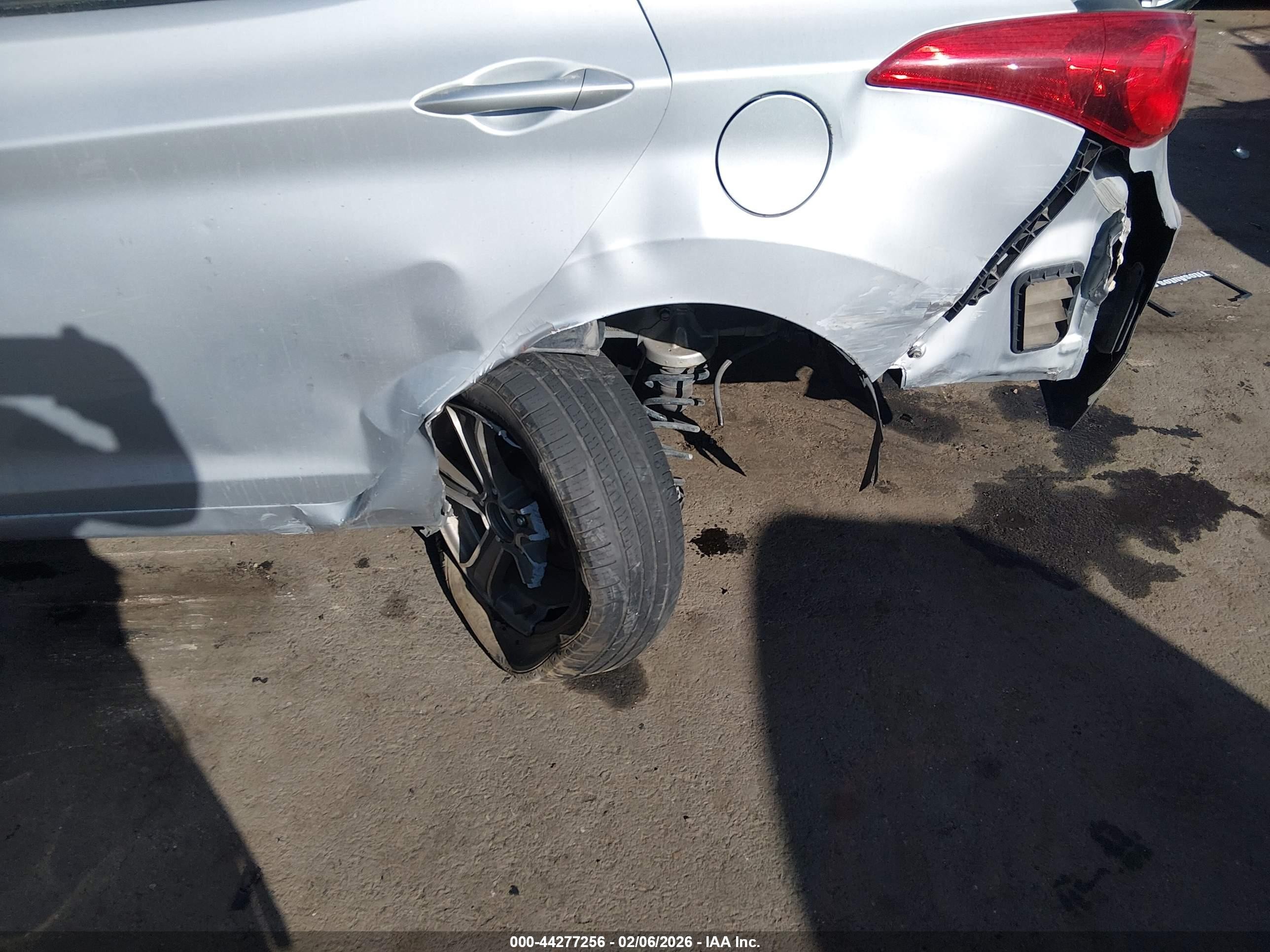2012 Hyundai Elantra VIN 5NPDH4AE2CH080968 IAAI salvage auction — Rear End, Salvage (Utah), sold $300 on 2026-07-09 (photo 6)