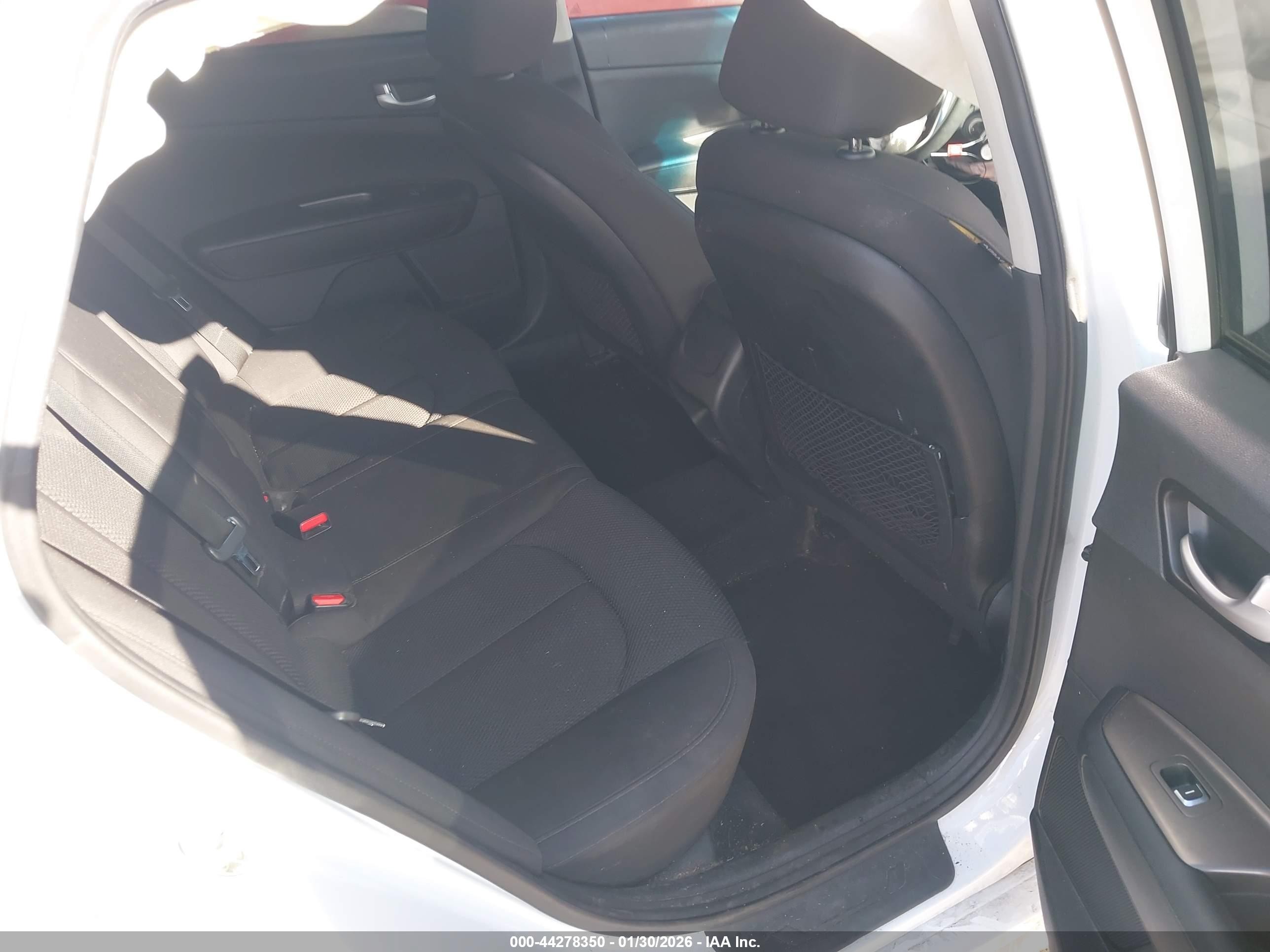 2019 Kia Optima VIN 5XXGT4L35KG295746 IAAI salvage auction — Front End, Salvage (Utah), sold $350 on 2026-07-09 (photo 8)