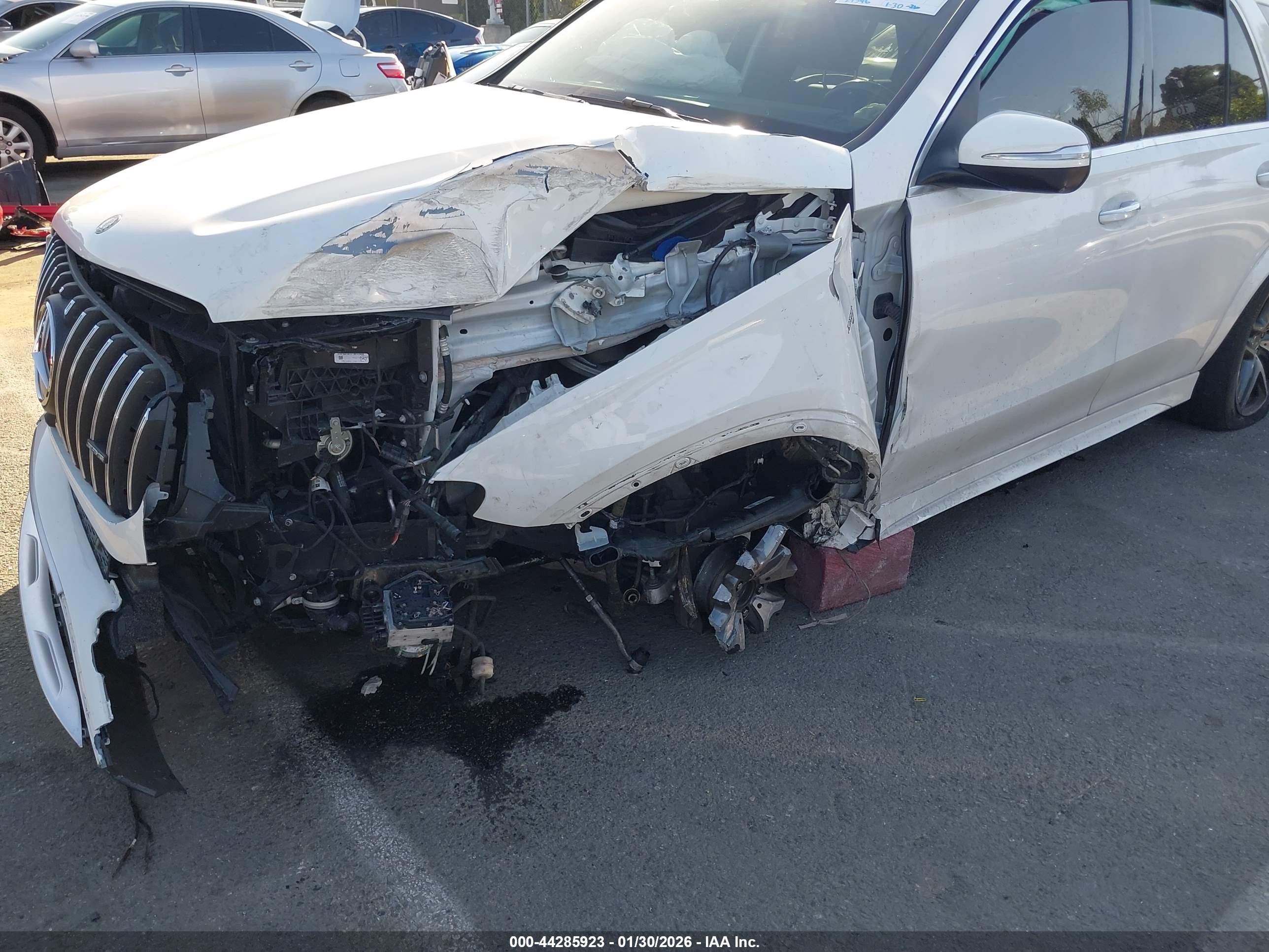 2024 Mercedes-Benz GLE-Class VIN 4JGFB6BB3RB007852 IAAI salvage auction — Unknown, Salvage (California), sold $25,500 on 2026-07-08 (photo 6)