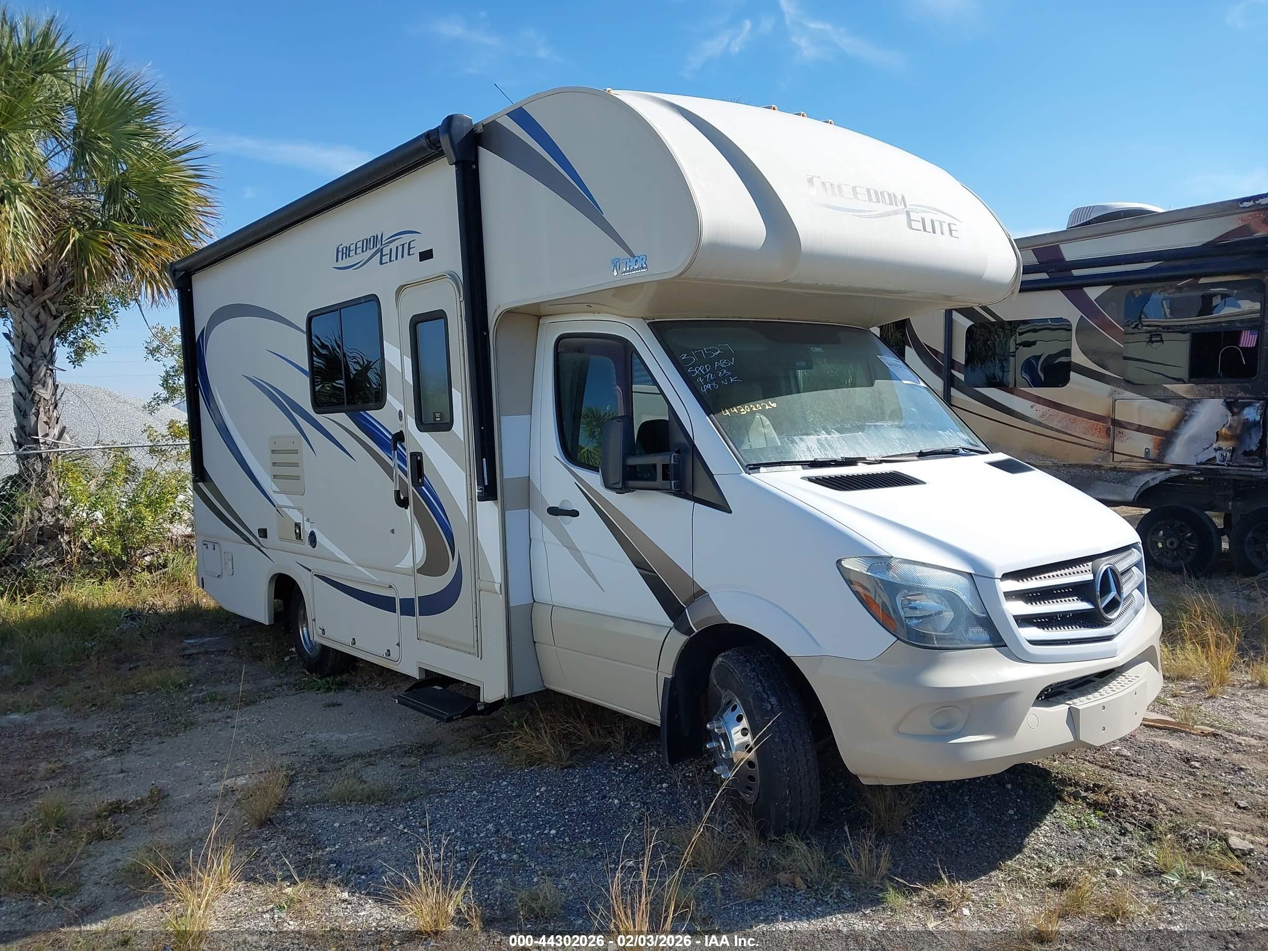 2017 Mercedes-benz Sprinter VIN WDAPF4CC2H9734482 IAAI salvage auction — Electrical, Rebuildable (Florida), sold $25,450 on 2026-05-04 (photo 2)