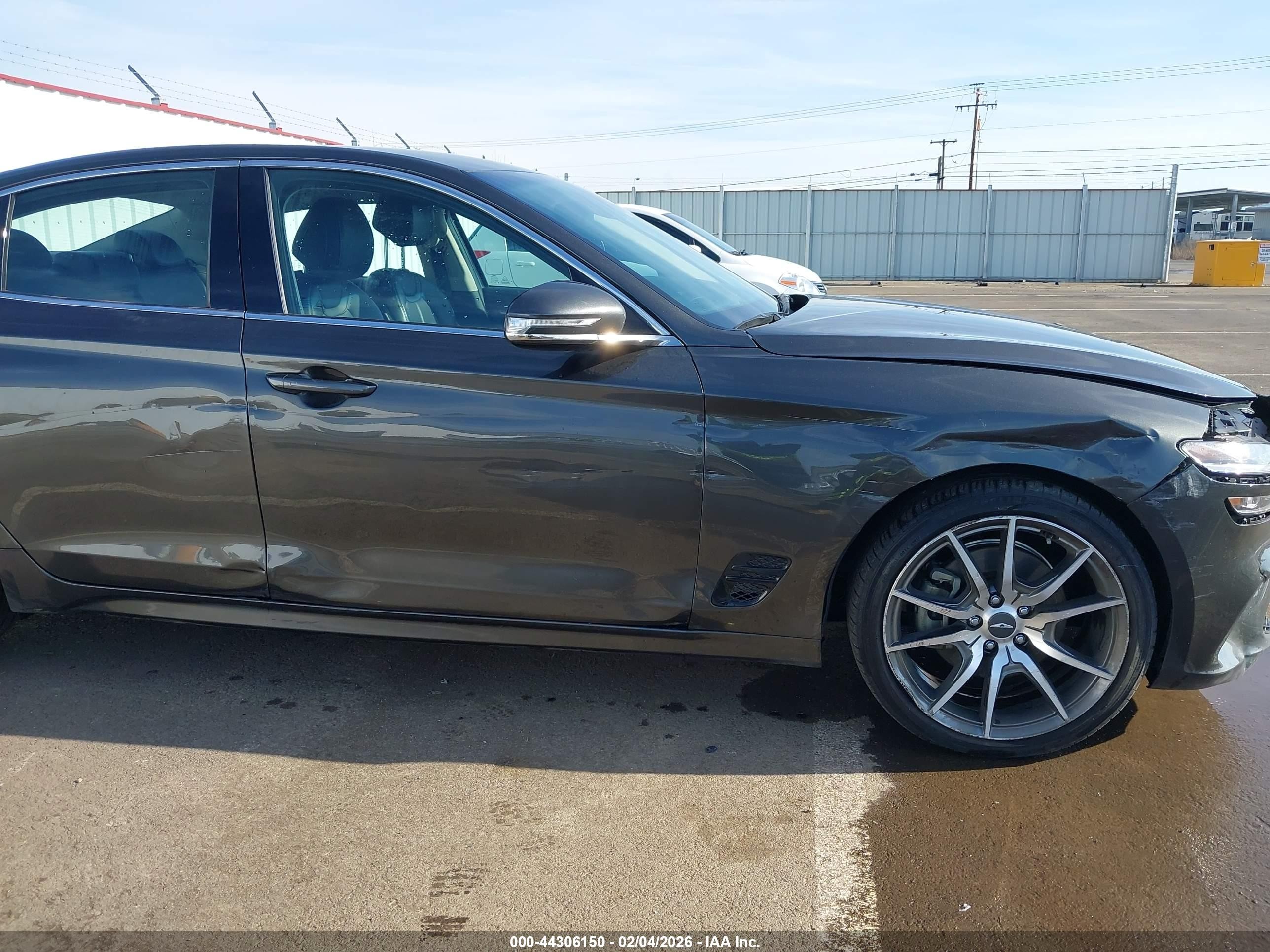 2023 Genesis G70 VIN KMTG34TA9PU128260 IAAI salvage auction — Side, Salvage (Oregon), sold $5,900 on 2026-09-24 (photo 6)