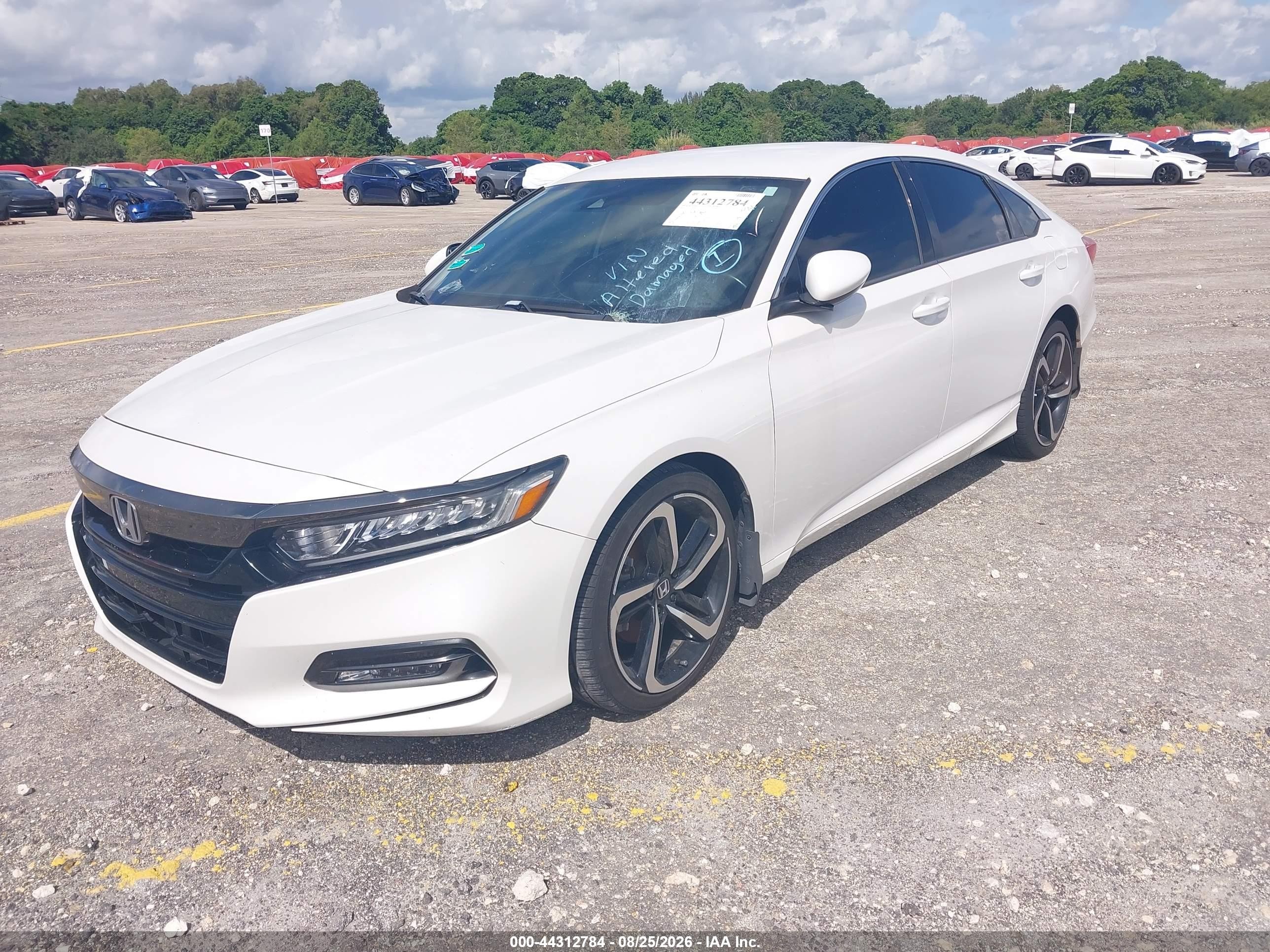 2020 Honda Accord VIN 1HGCV1F38LA018252 IAAI salvage auction — Theft, Rebuildable (Florida), sold $9,950 on 2026-09-03 (photo 2)