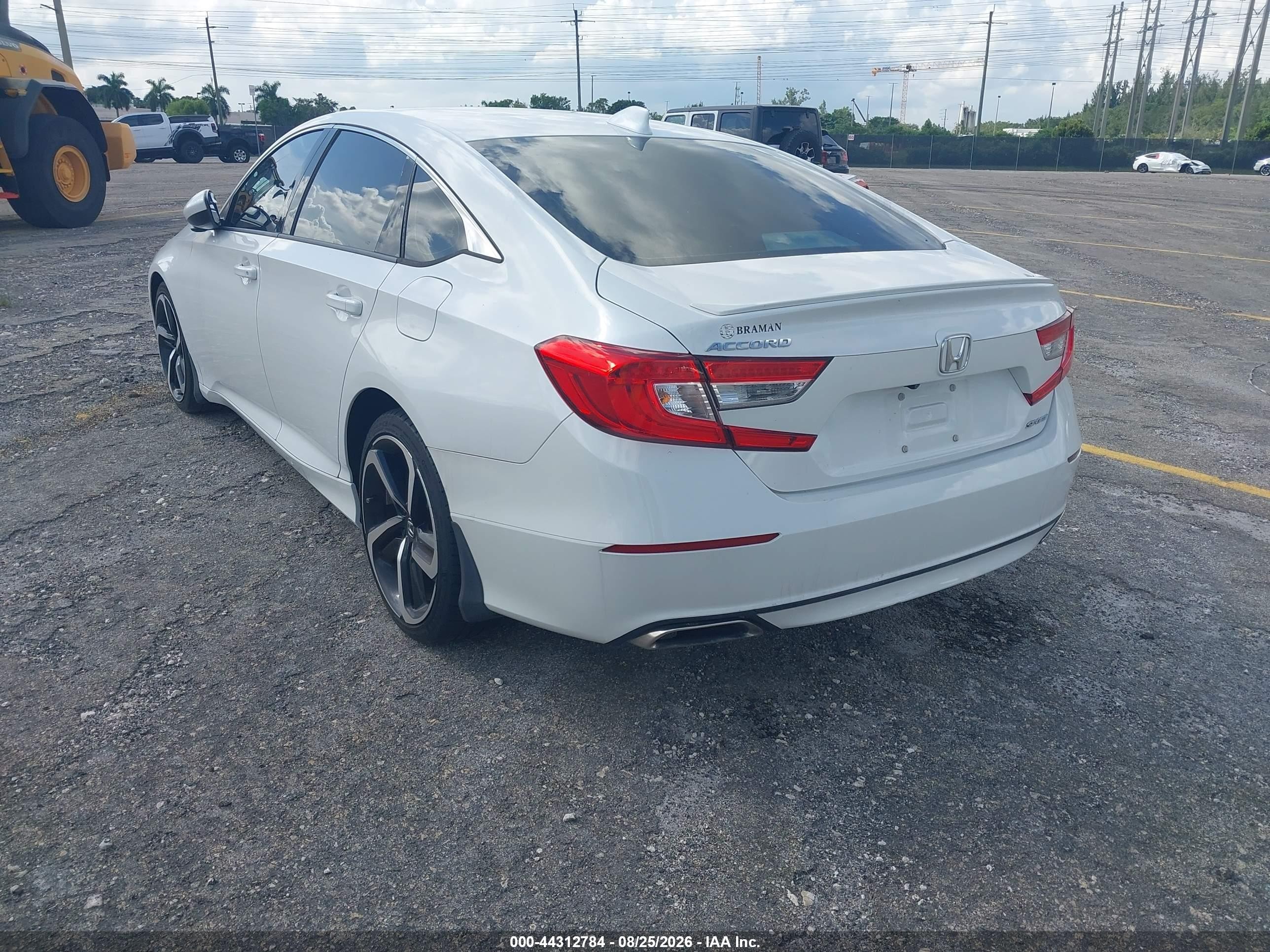 2020 Honda Accord VIN 1HGCV1F38LA018252 IAAI salvage auction — Theft, Rebuildable (Florida), sold $9,950 on 2026-09-03 (photo 3)