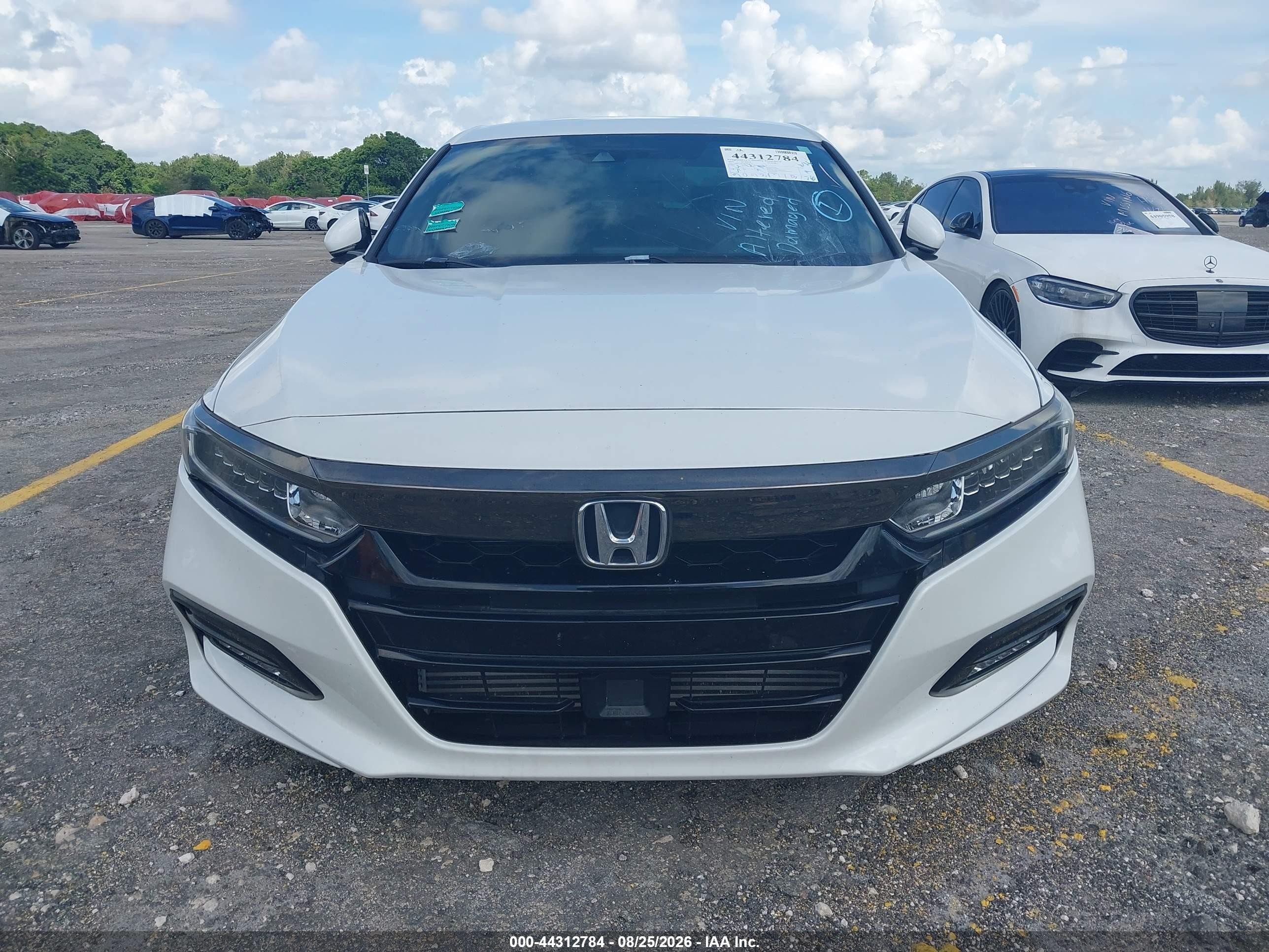 2020 Honda Accord VIN 1HGCV1F38LA018252 IAAI salvage auction — Theft, Rebuildable (Florida), sold $9,950 on 2026-09-03 (photo 6)