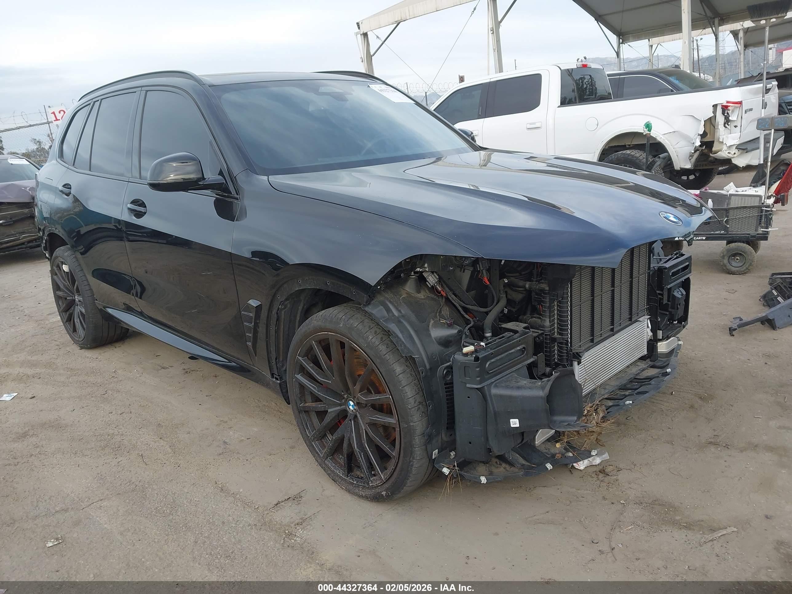 2024 BMW X5 VIN 5UX13EU01R9V10657 — IAAI salvage auction photo