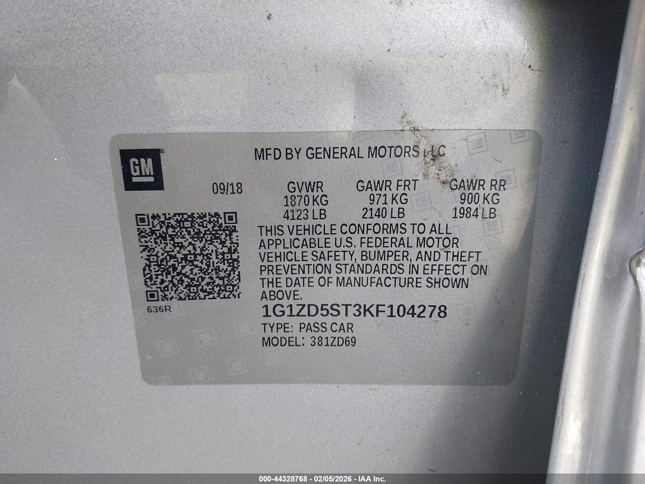 2019 Chevrolet Malibu Limited VIN 1G1ZD5ST3KF104278 IAAI salvage auction — Side, Salvage (California), sold $2,425 on 2026-07-06 (photo 9)