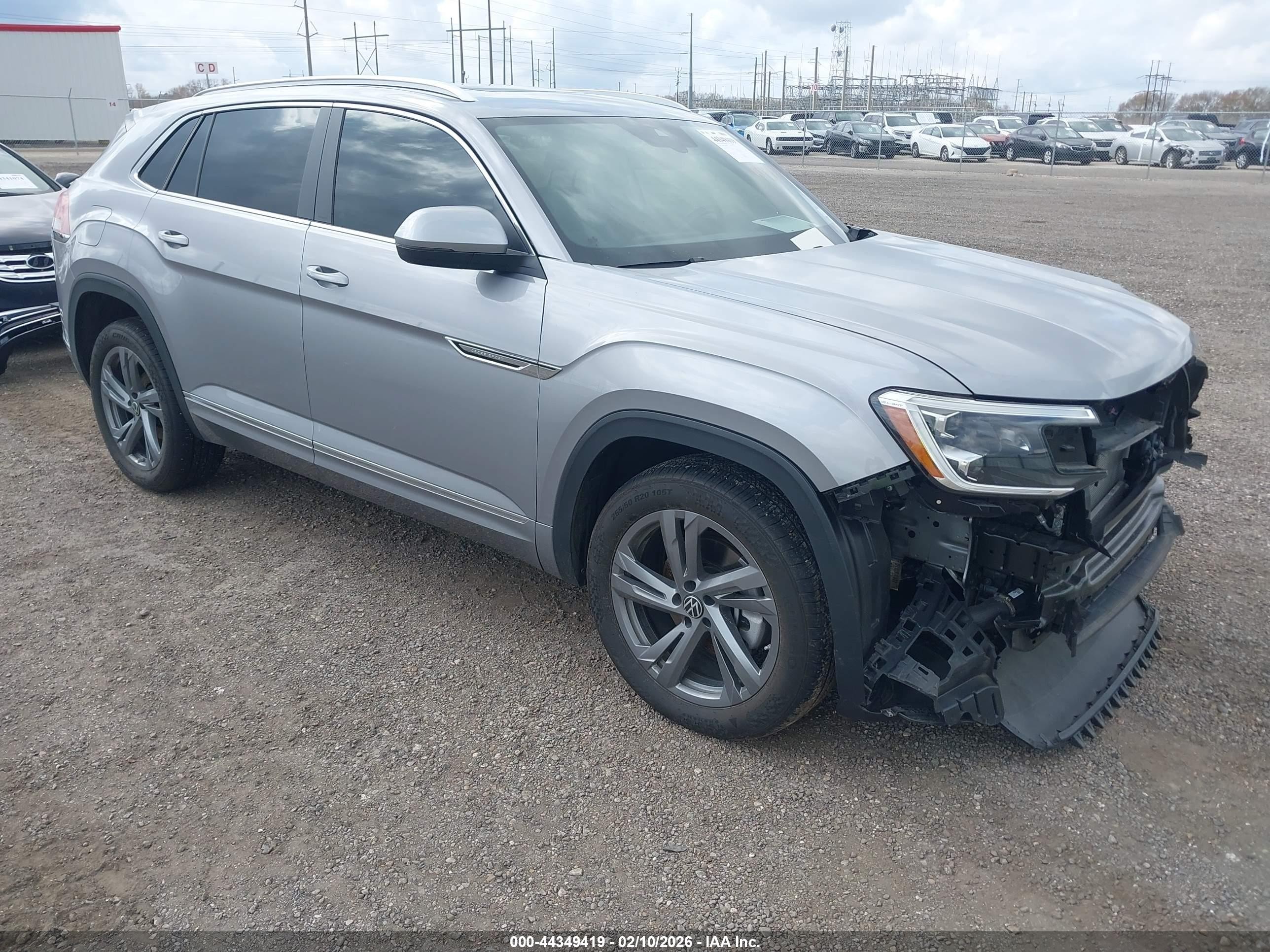 2024 Volkswagen Atlas Cross Sport VIN 1V2AE2CA0RC236583 — IAAI salvage auction photo