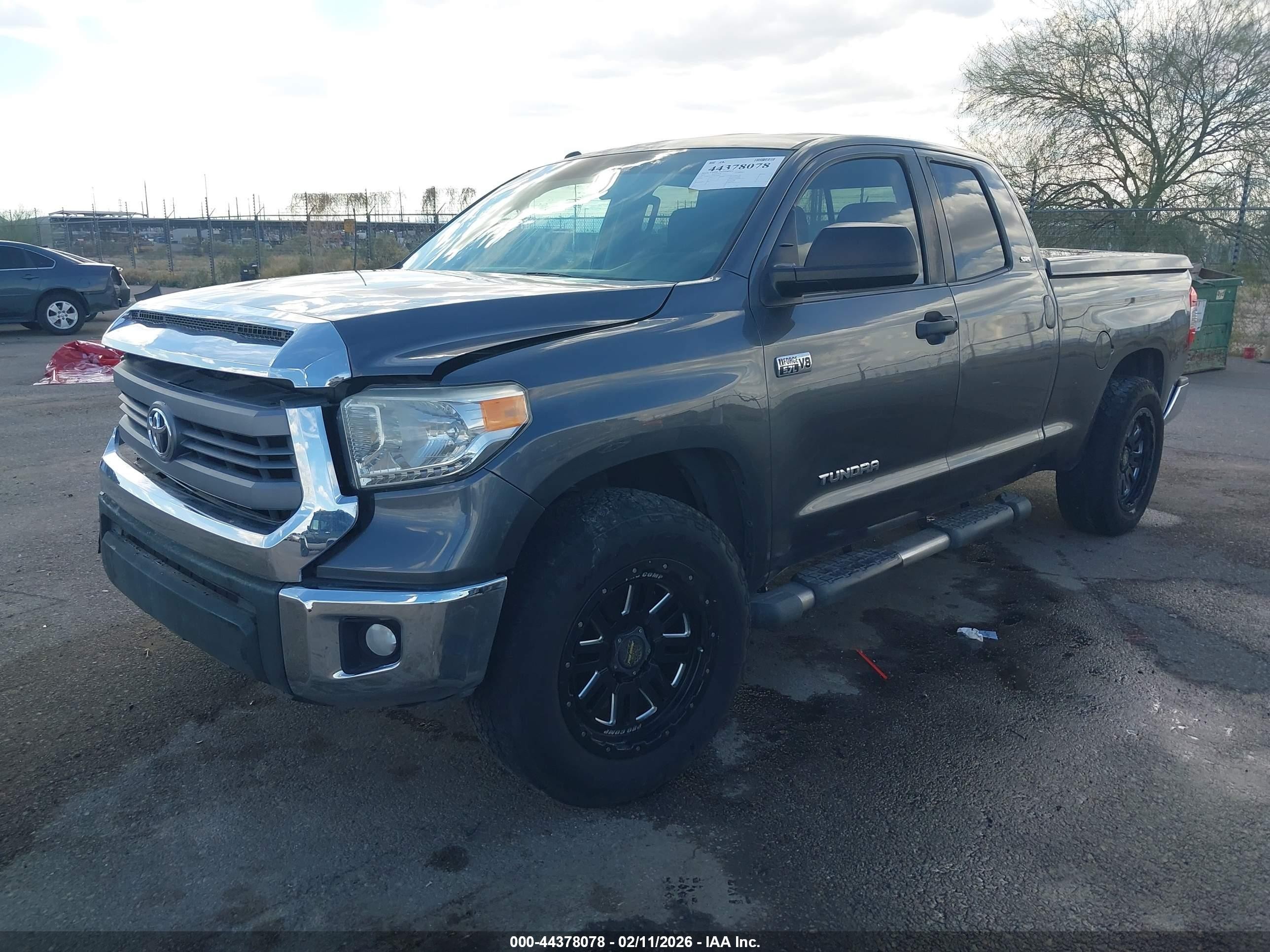 2014 Toyota Tundra VIN 5TFRY5F13EX156934 IAAI salvage auction — Unknown, Salvage (Arizona), sold $6,050 on 2026-07-05 (photo 2)