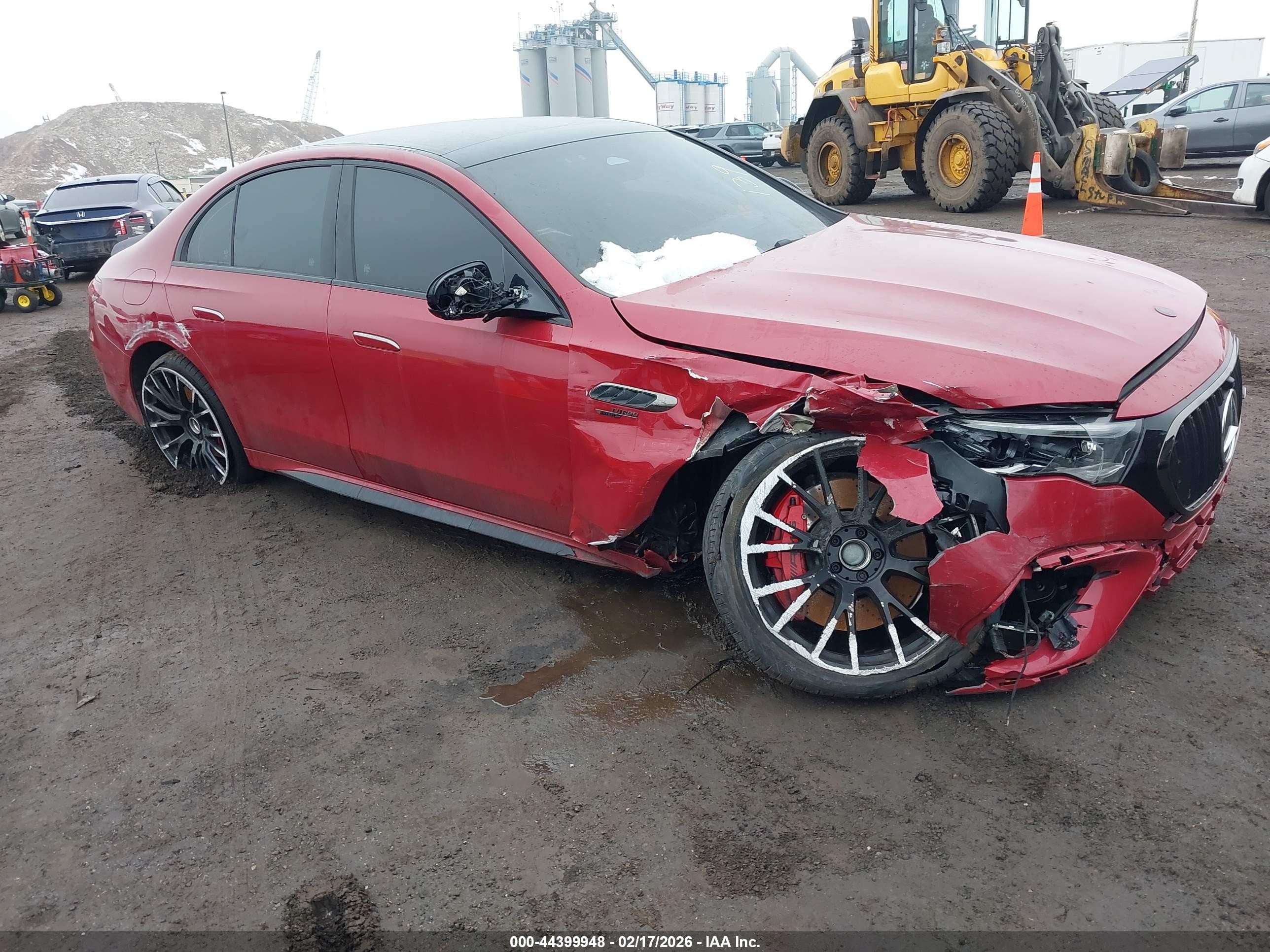 2025 Mercedes-Benz E-Class VIN W1KLF6DB4SA149556 — IAAI salvage auction photo